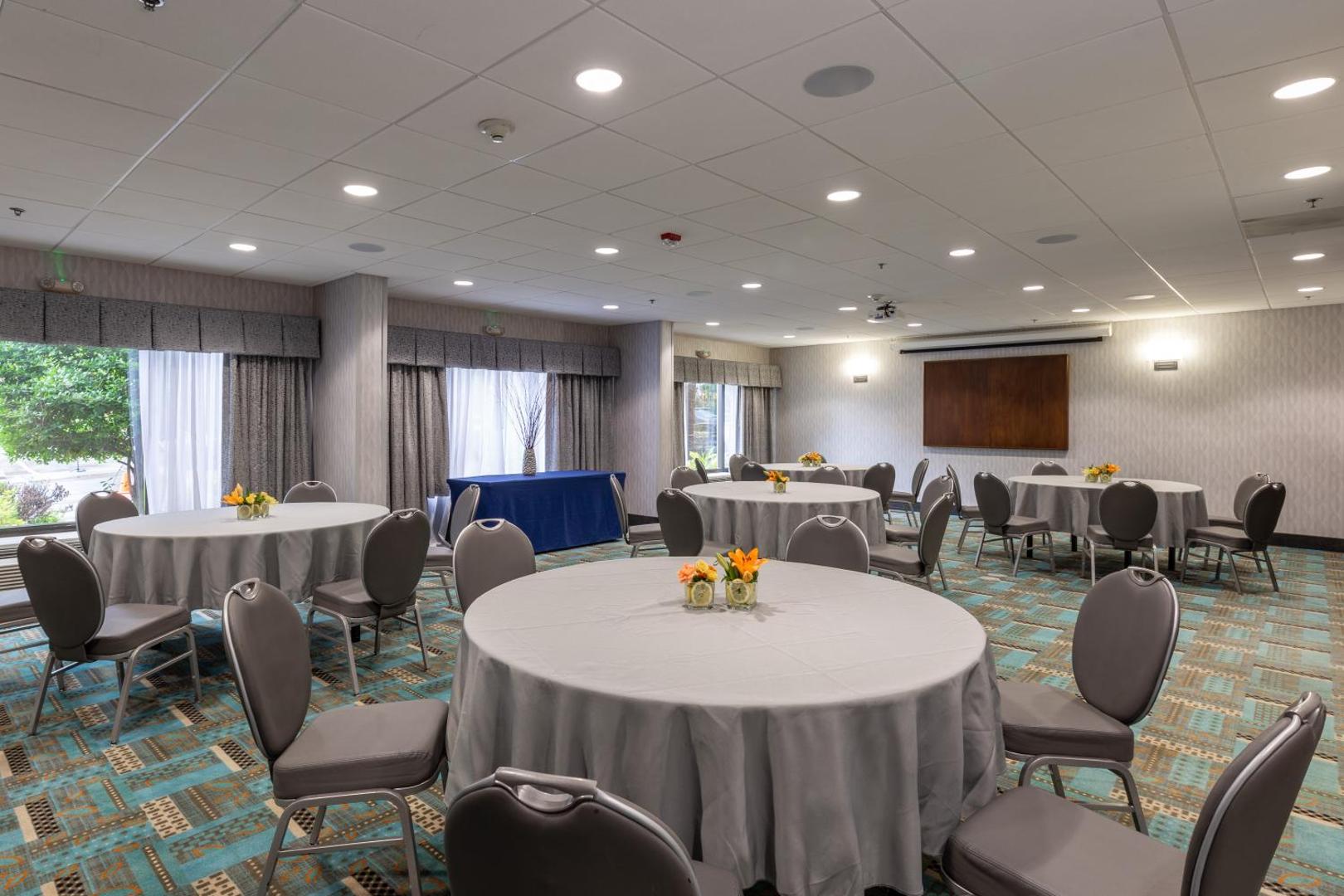 Hampton Inn Columbia I 26 Harbison Blvd Hampton Inn Columbia I 26 Harbison Blvd