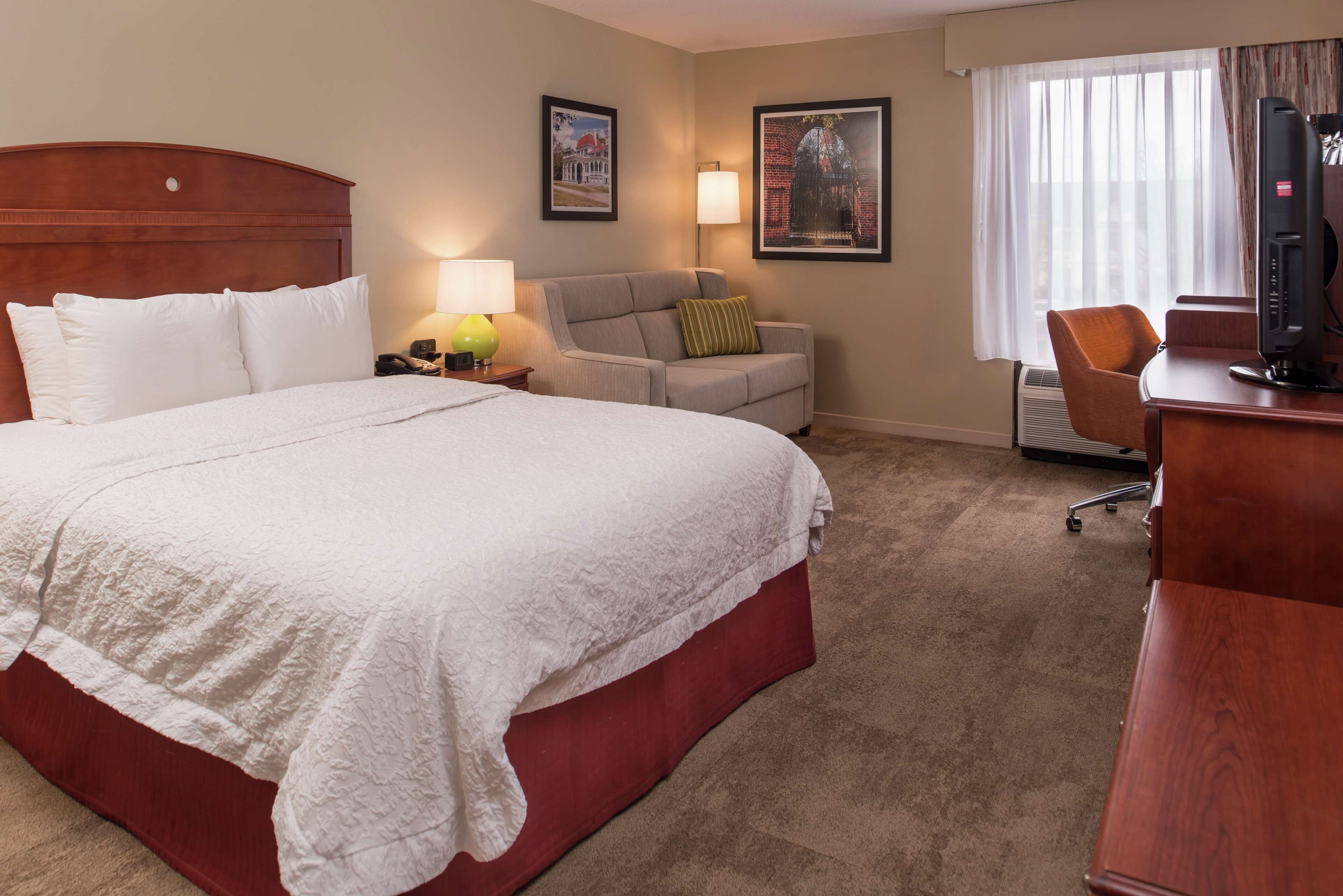 Hampton Inn Columbia Northeast - Fort Jackson Area Hampton Inn Columbia Northeast - Fort Jackson Area