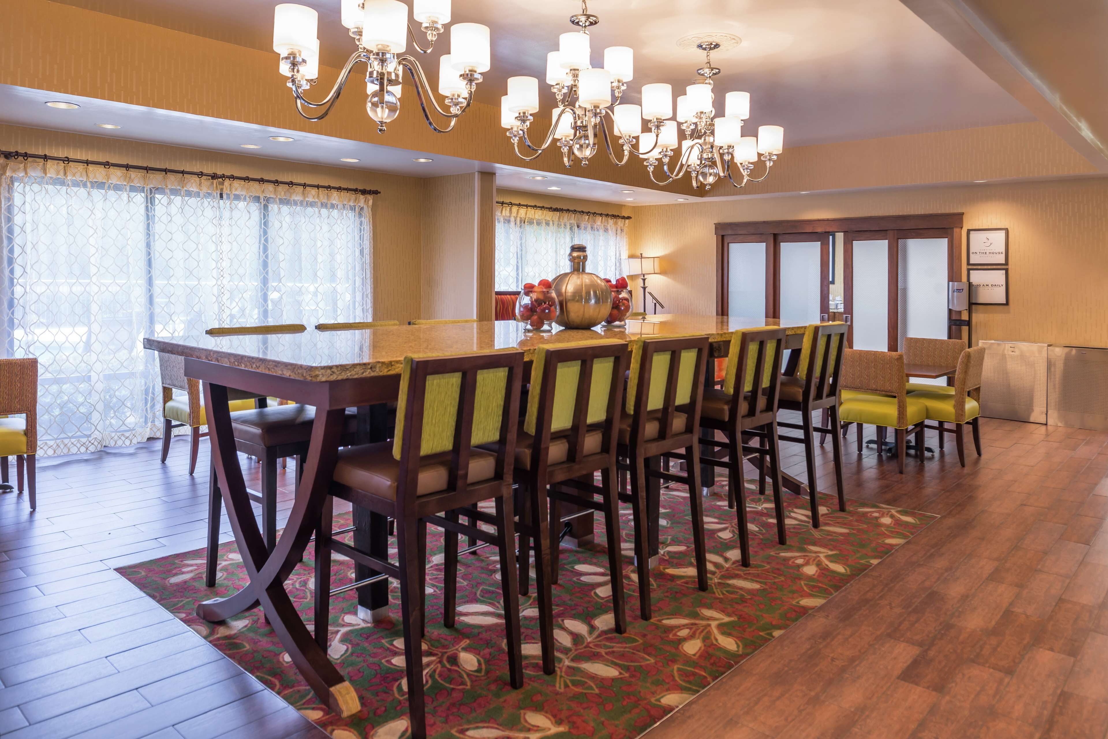 Hampton Inn Columbia Northeast - Fort Jackson Area Hampton Inn Columbia Northeast - Fort Jackson Area