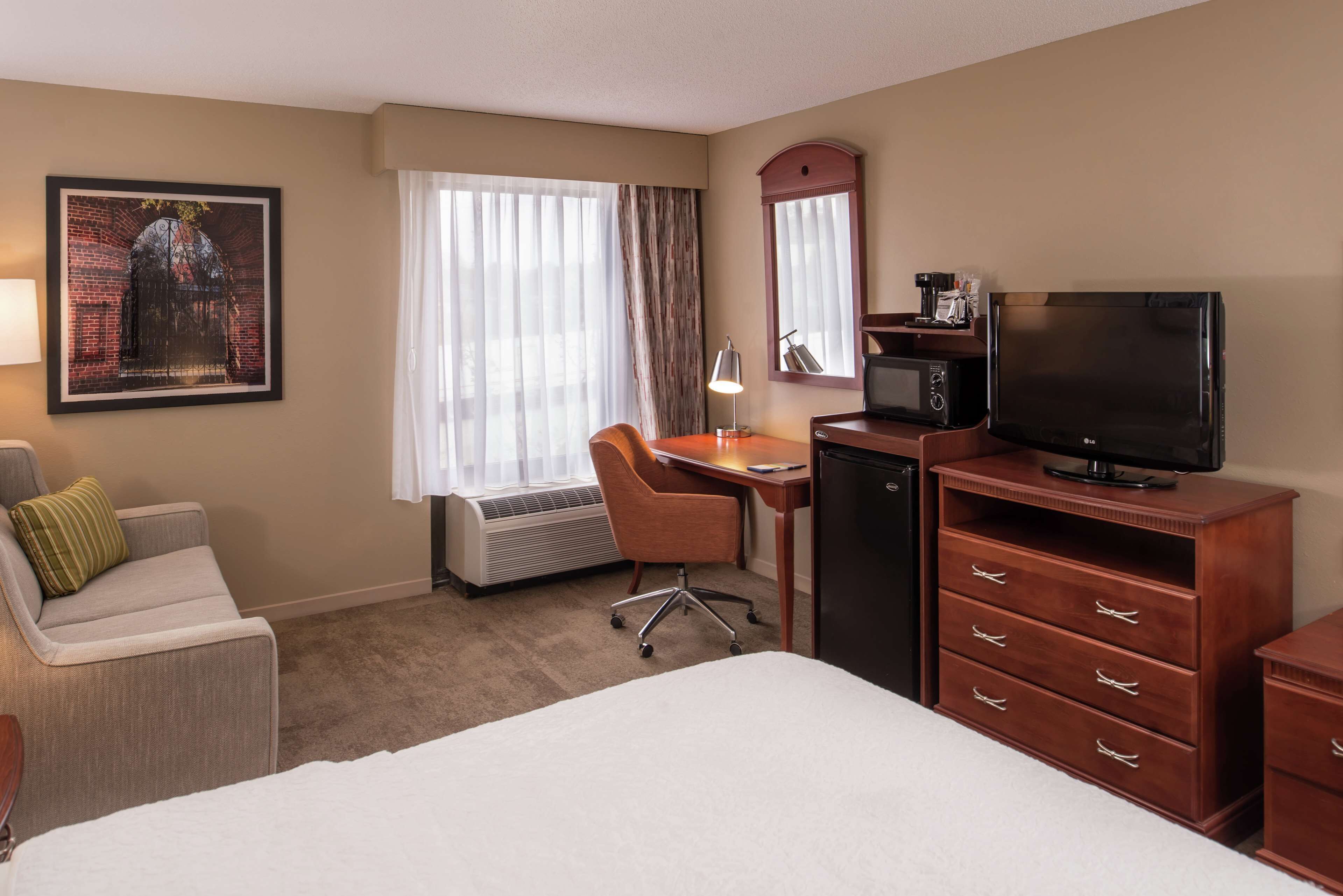 Hampton Inn Columbia Northeast - Fort Jackson Area Hampton Inn Columbia Northeast - Fort Jackson Area