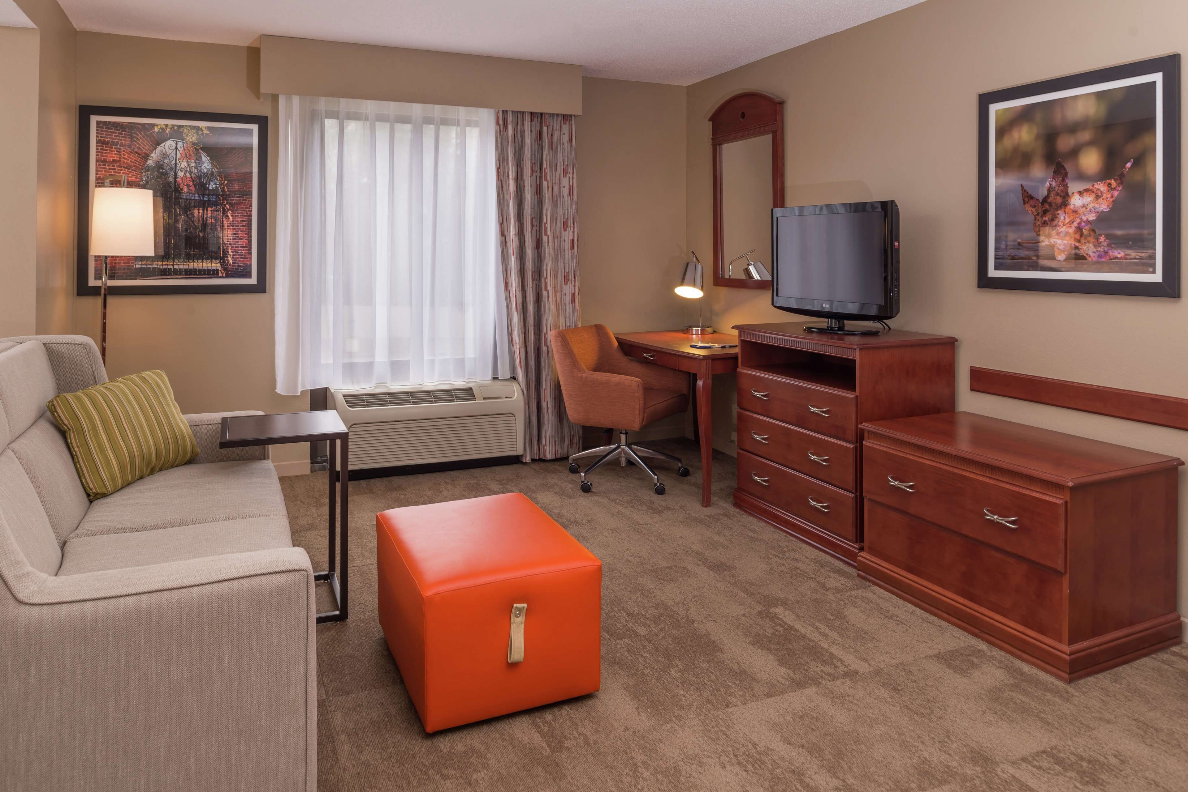 Hampton Inn Columbia Northeast - Fort Jackson Area Hampton Inn Columbia Northeast - Fort Jackson Area