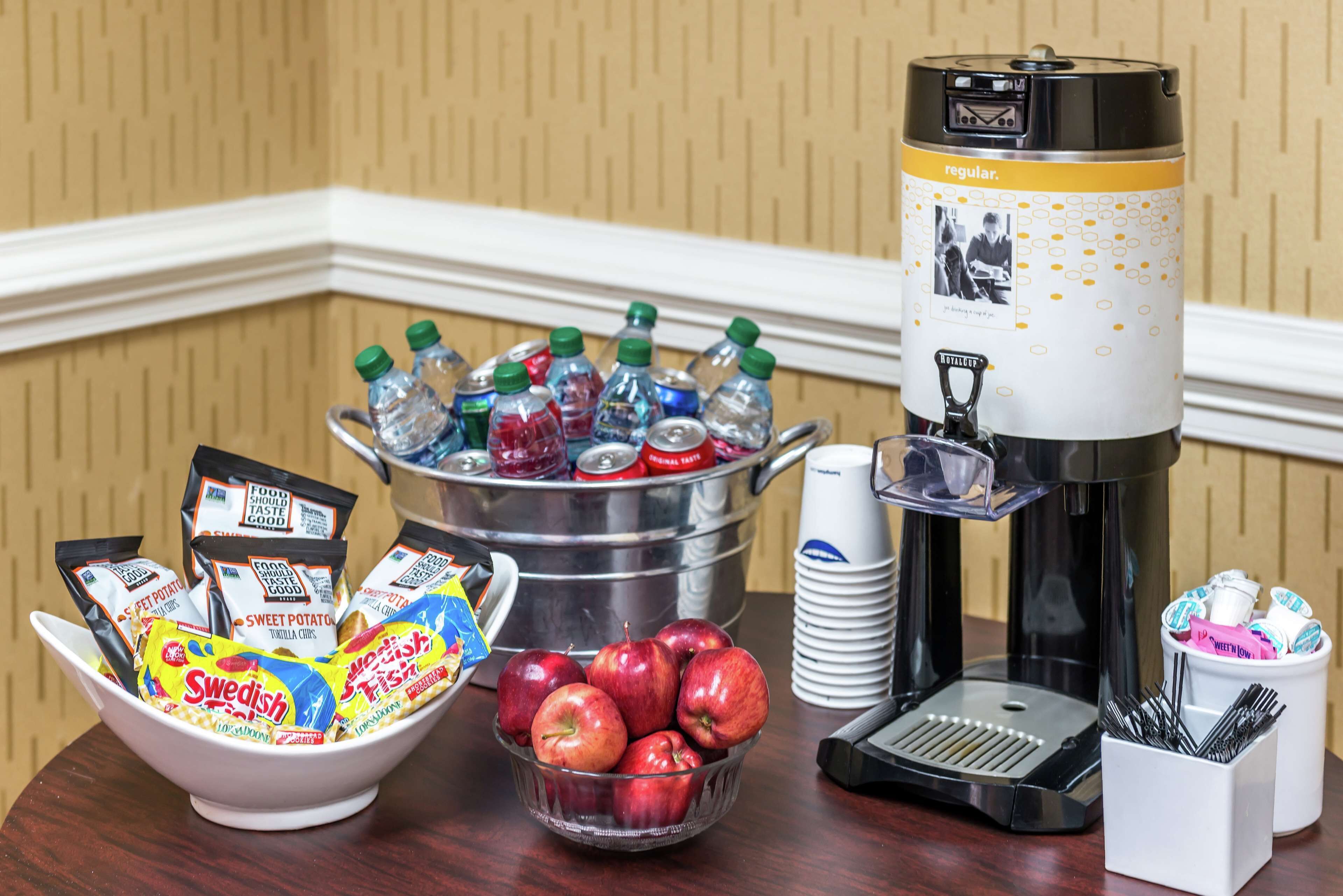 Hampton Inn Columbia Northeast - Fort Jackson Area Hampton Inn Columbia Northeast - Fort Jackson Area