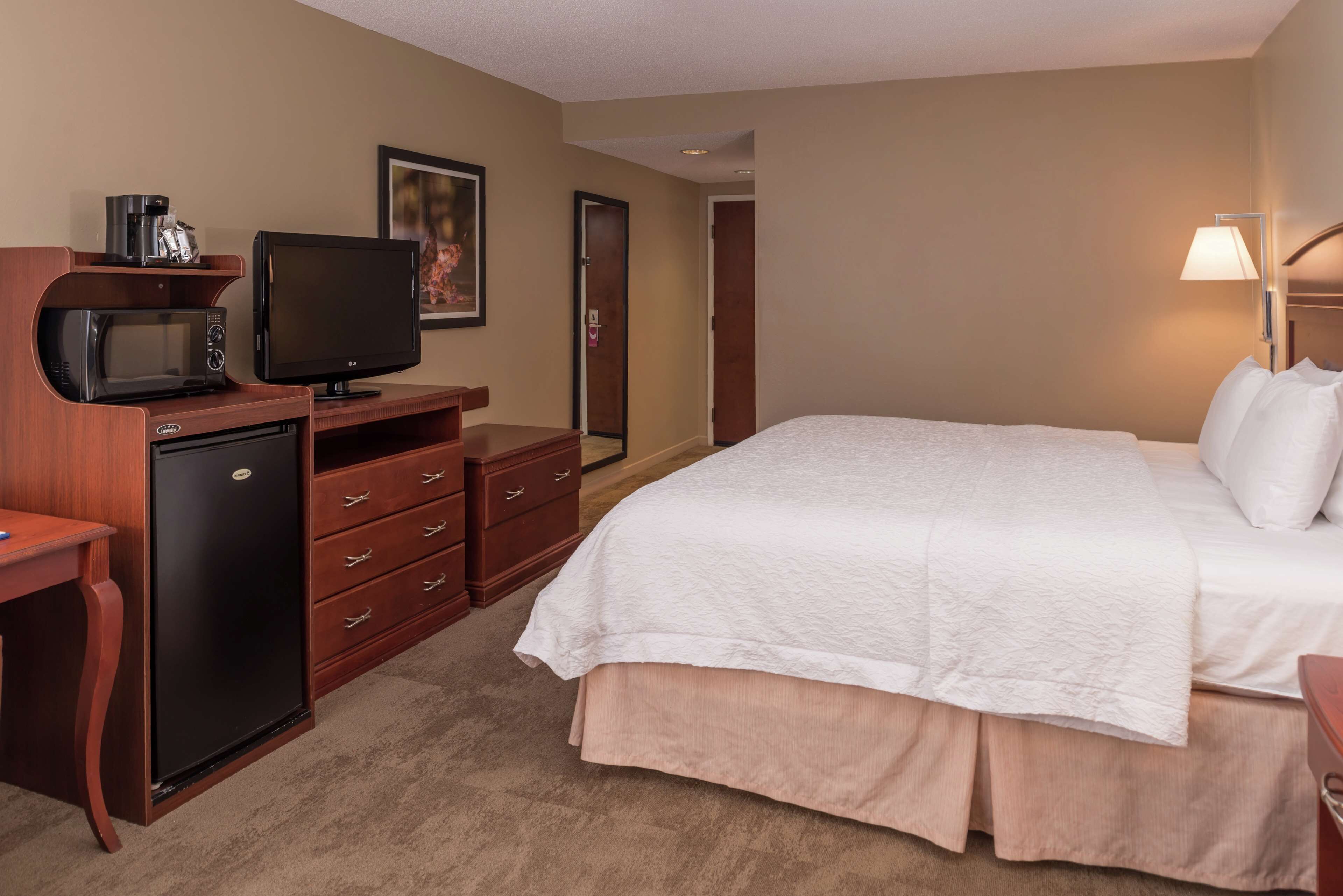 Hampton Inn Columbia Northeast - Fort Jackson Area Hampton Inn Columbia Northeast - Fort Jackson Area