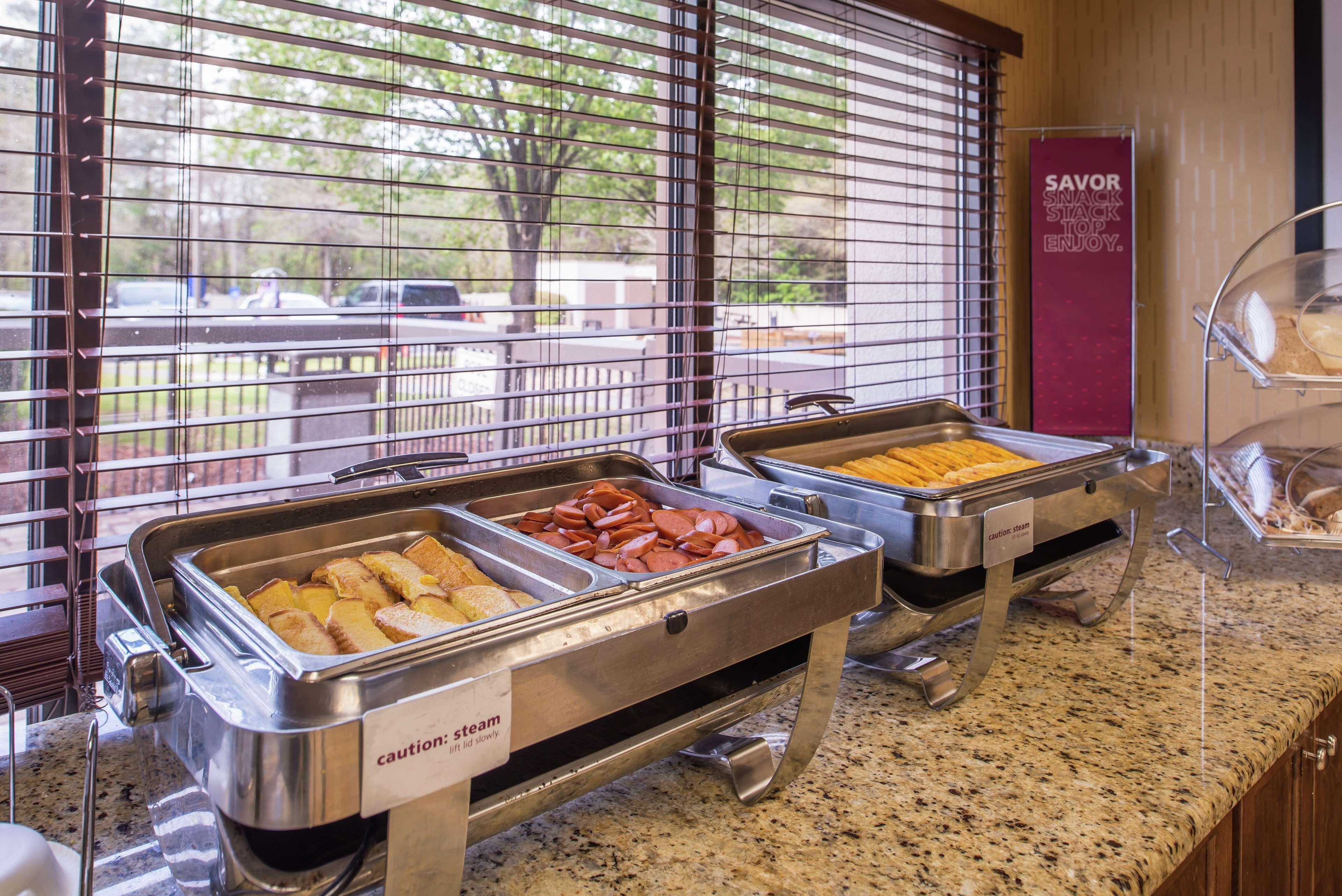 Hampton Inn Columbia Northeast - Fort Jackson Area Hampton Inn Columbia Northeast - Fort Jackson Area