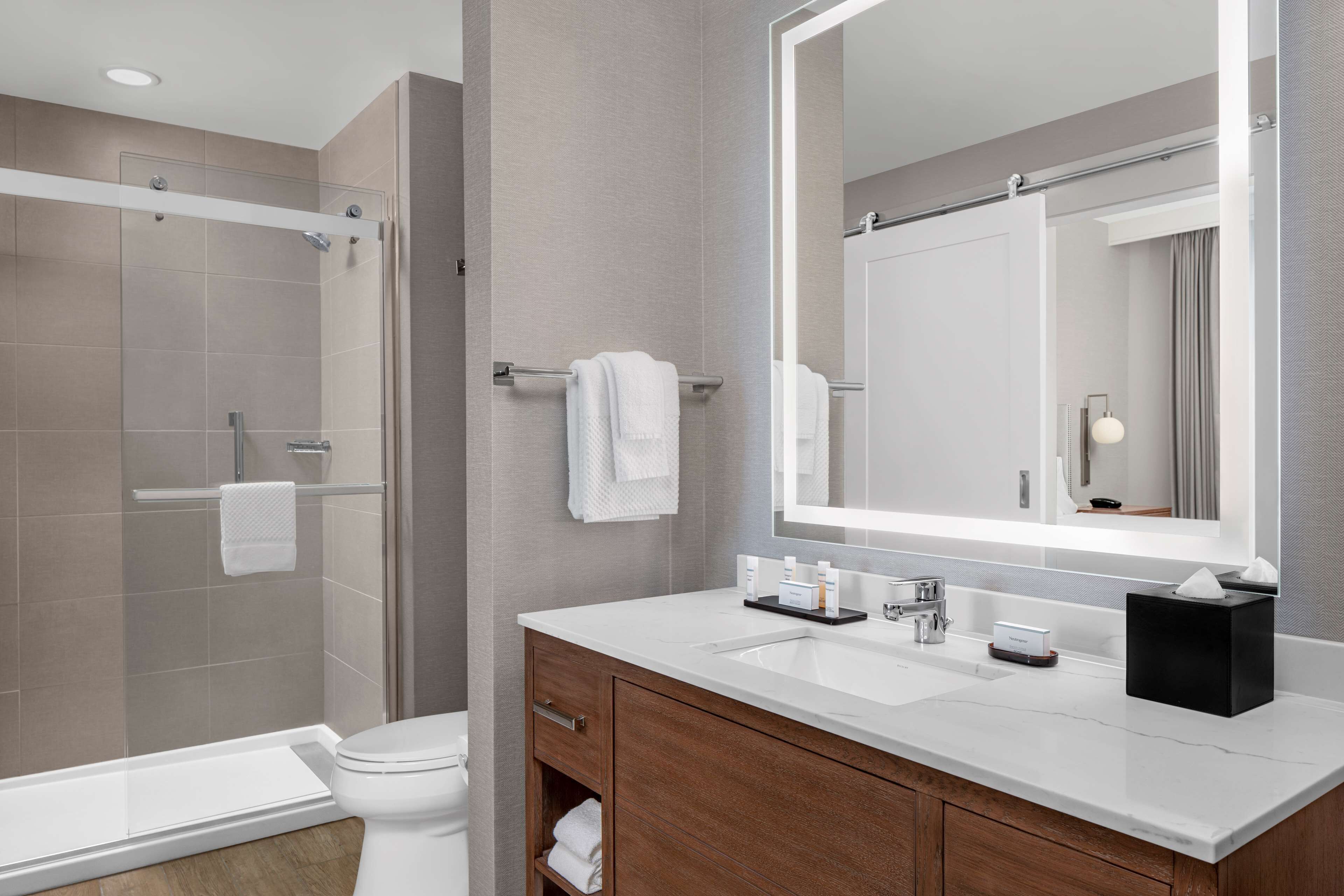 Embassy Suites by Hilton Charleston Harbor Mount Pleasant Embassy Suites by Hilton Charleston Harbor Mount Pleasant