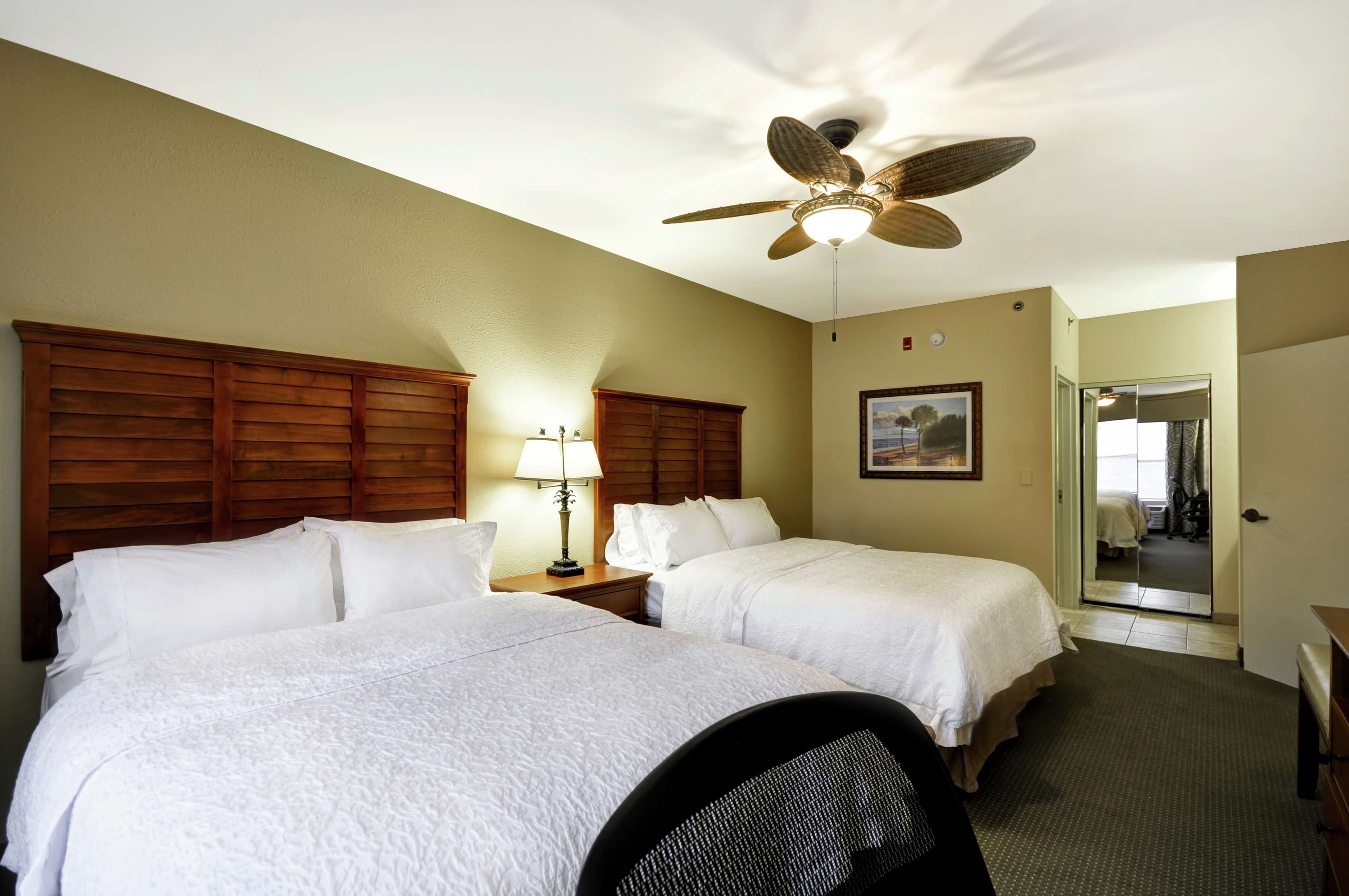 Hampton Inn & Suites Charleston/Mt.Pleasant Isle Of Palms Hampton Inn & Suites Charleston/Mt.Pleasant Isle Of Palms