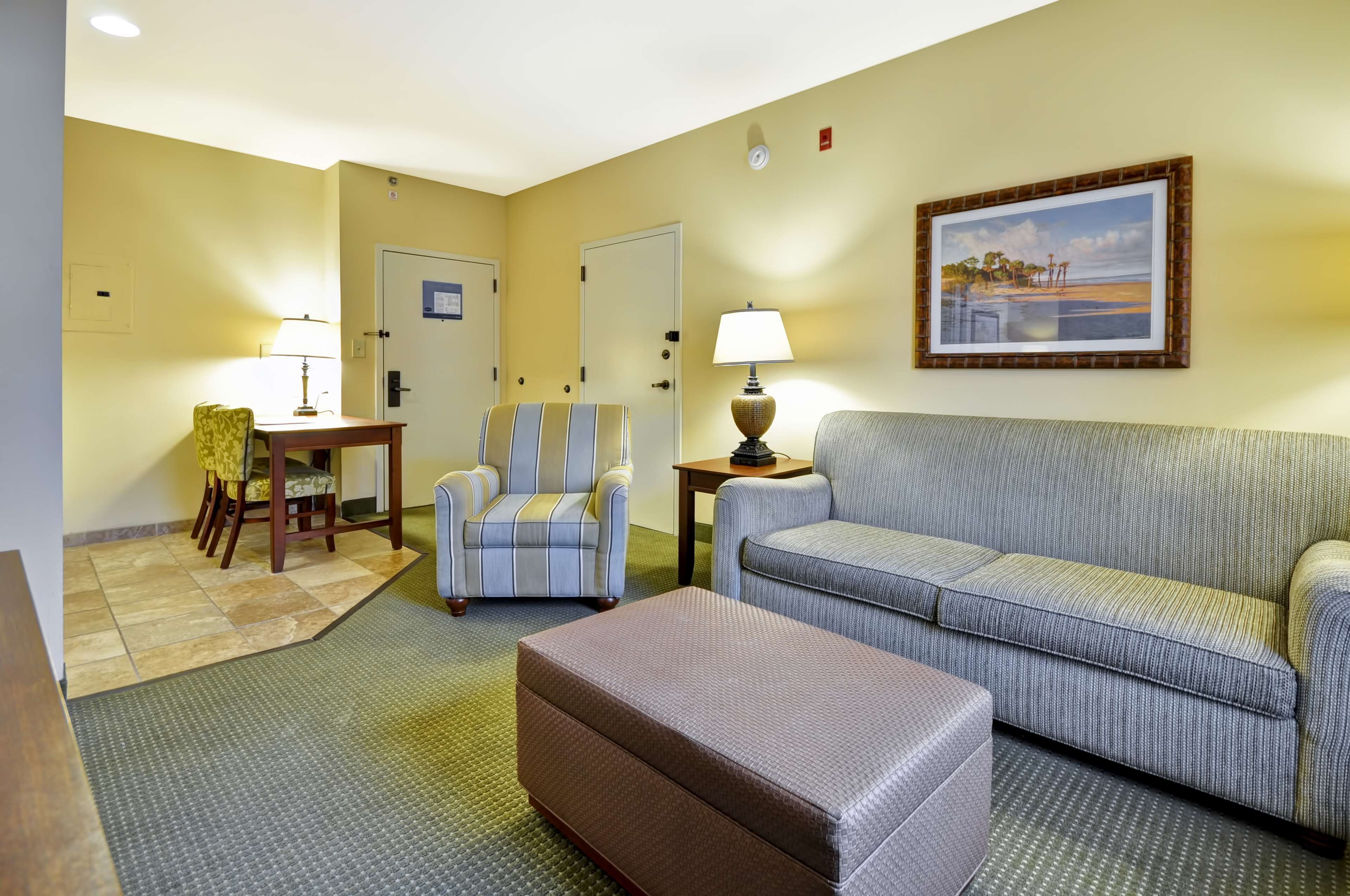 Hampton Inn & Suites Charleston/Mt.Pleasant Isle Of Palms Hampton Inn & Suites Charleston/Mt.Pleasant Isle Of Palms