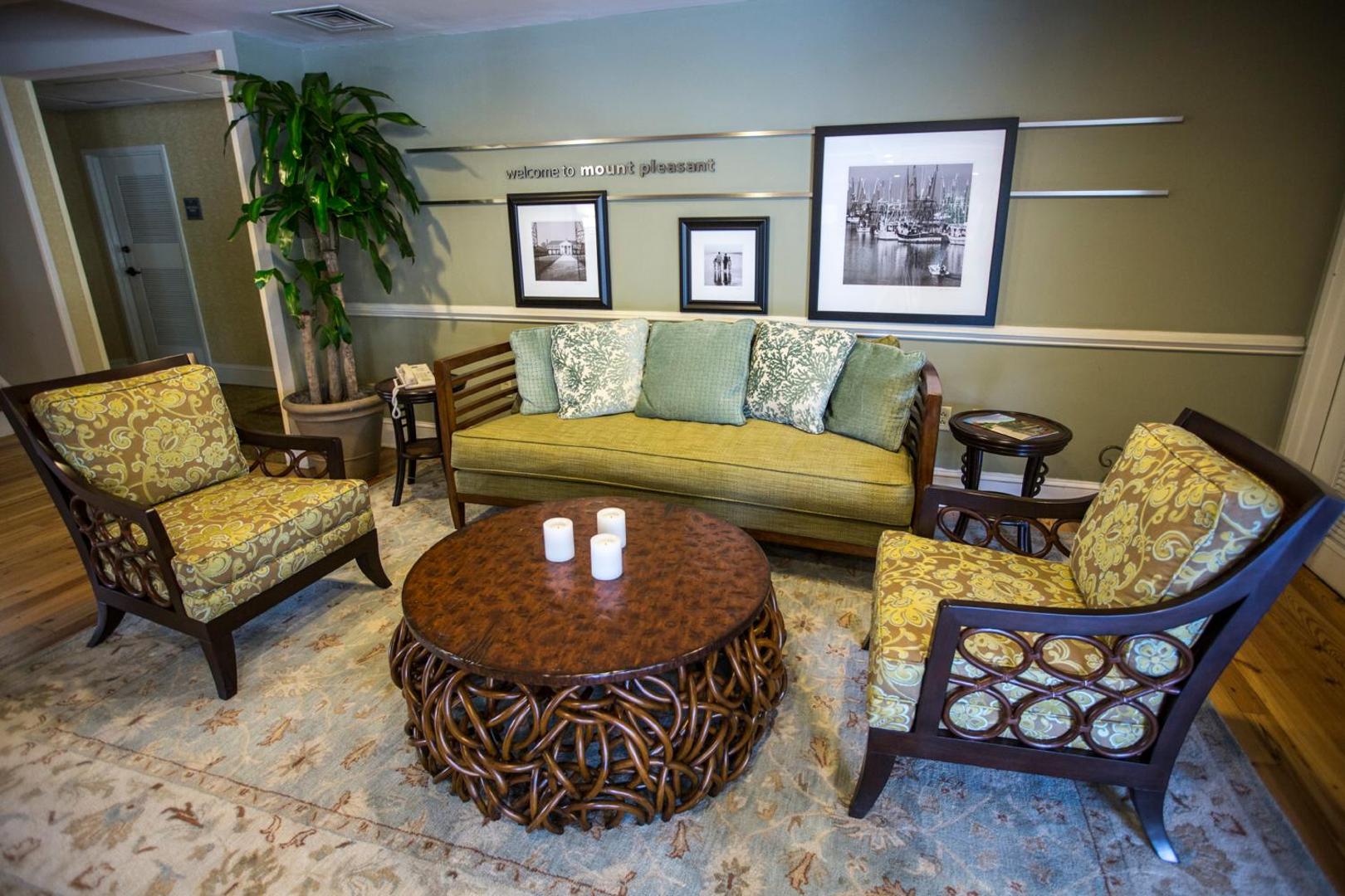 Hampton Inn & Suites Charleston/Mt.Pleasant Isle Of Palms Hampton Inn & Suites Charleston/Mt.Pleasant Isle Of Palms