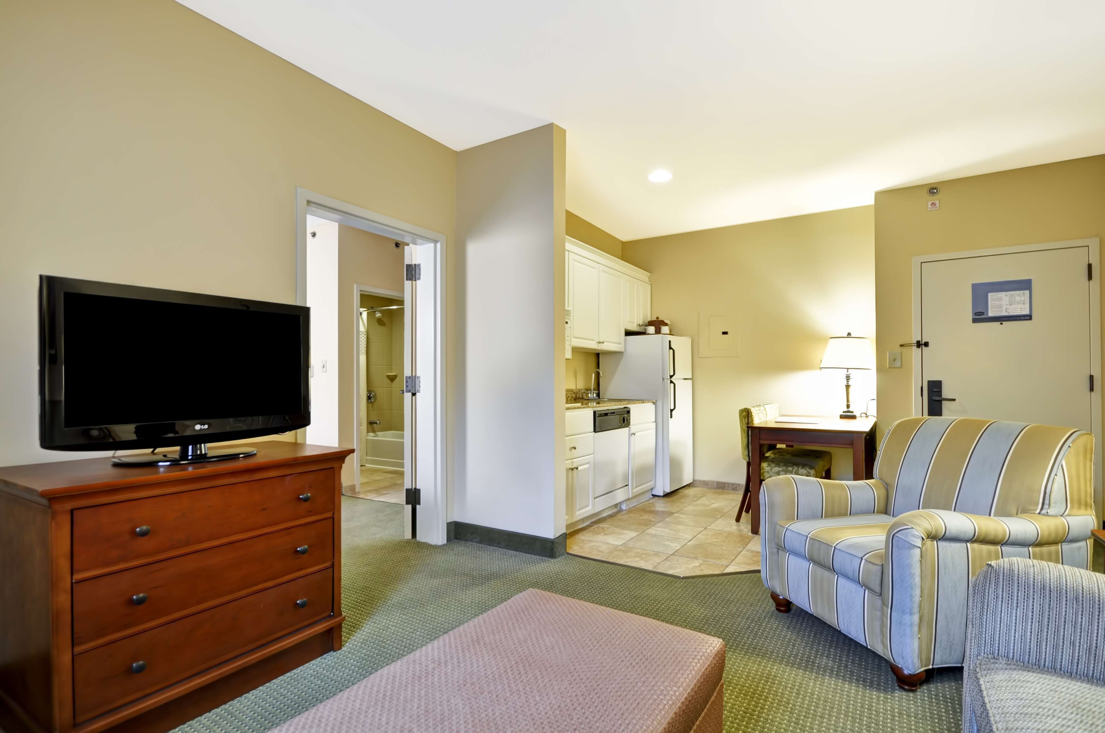 Hampton Inn & Suites Charleston/Mt.Pleasant Isle Of Palms Hampton Inn & Suites Charleston/Mt.Pleasant Isle Of Palms
