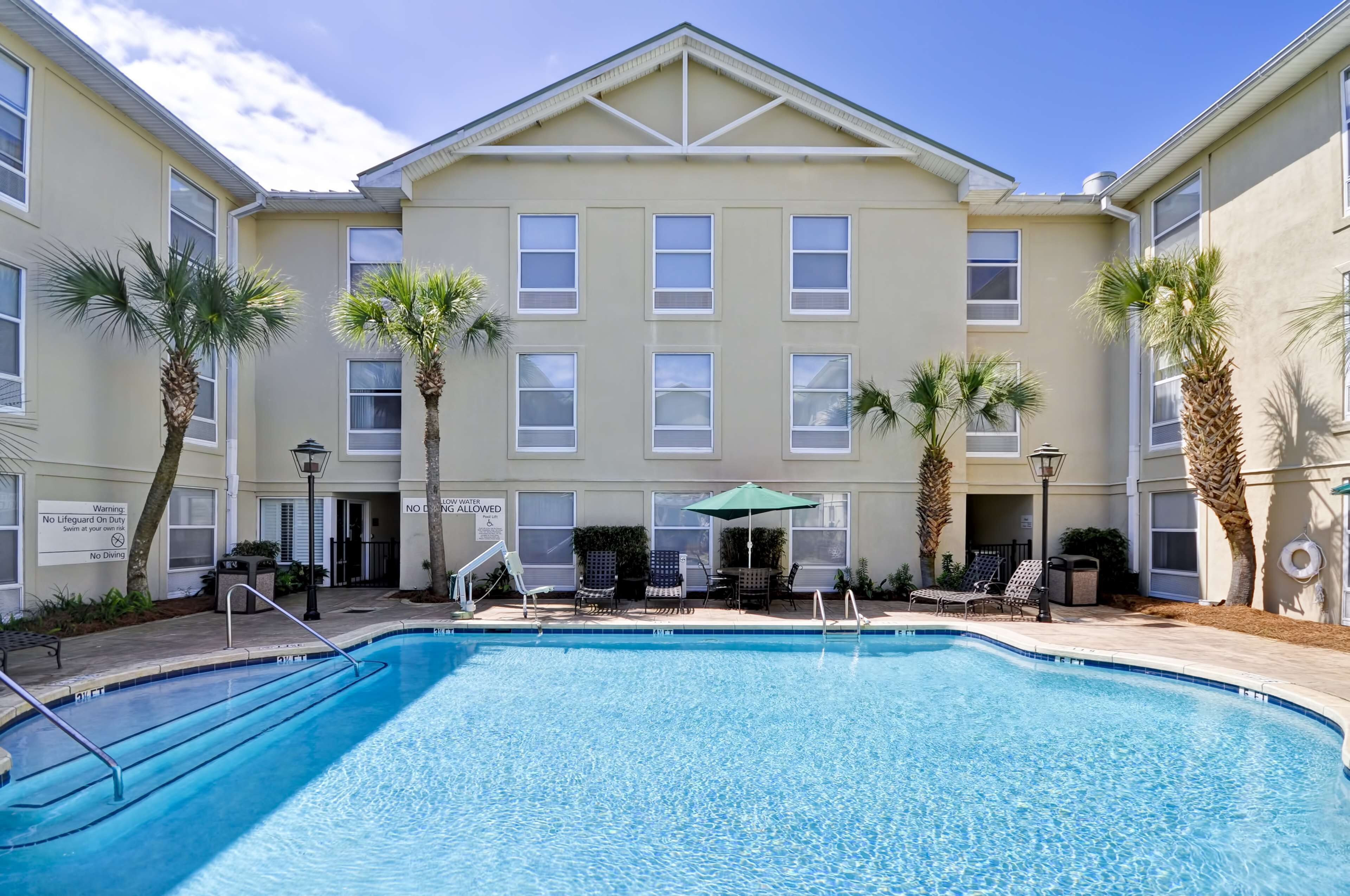 Hampton Inn & Suites Charleston/Mt.Pleasant Isle Of Palms Hampton Inn & Suites Charleston/Mt.Pleasant Isle Of Palms