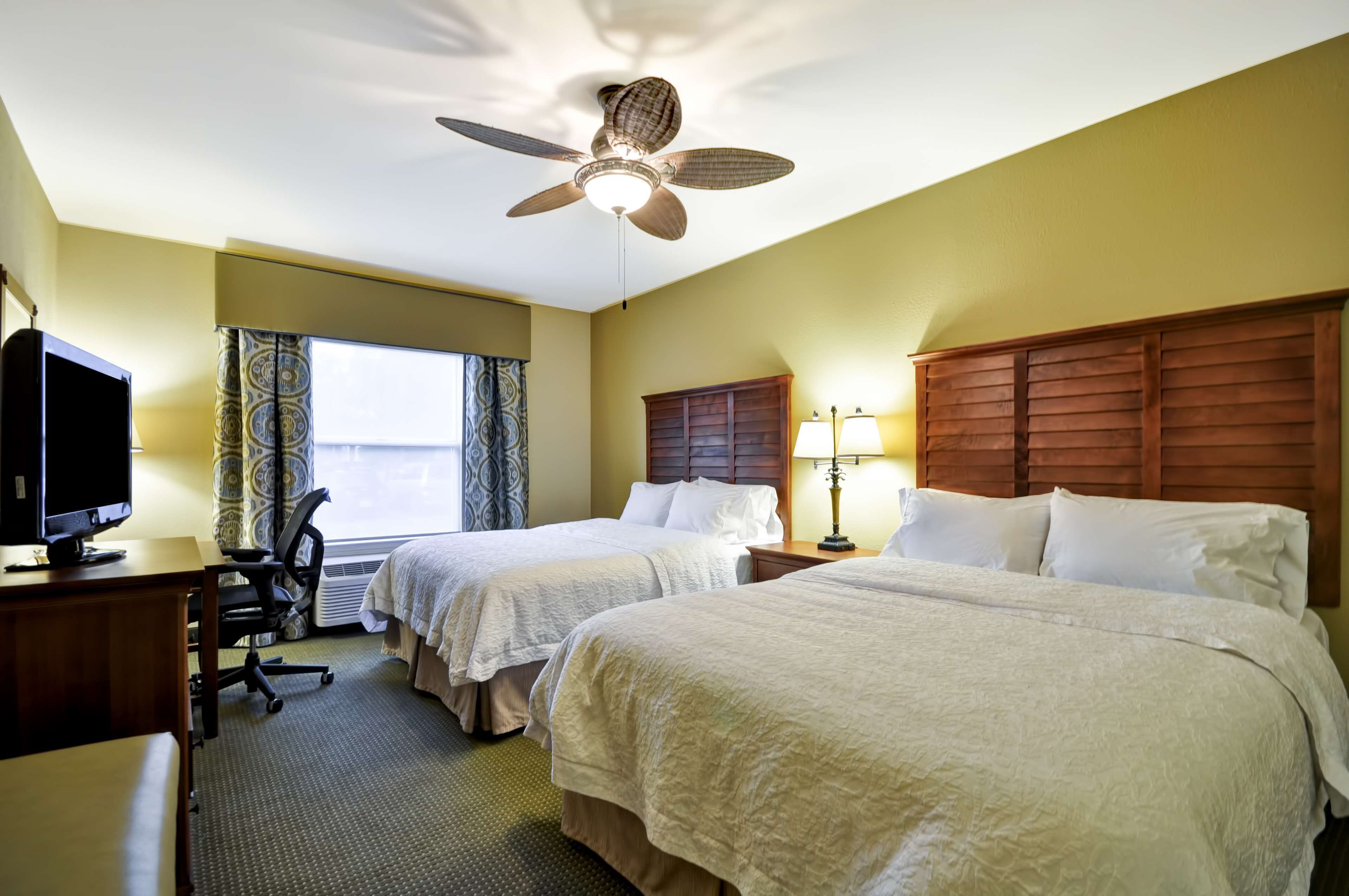 Hampton Inn & Suites Charleston/Mt.Pleasant Isle Of Palms Hampton Inn & Suites Charleston/Mt.Pleasant Isle Of Palms