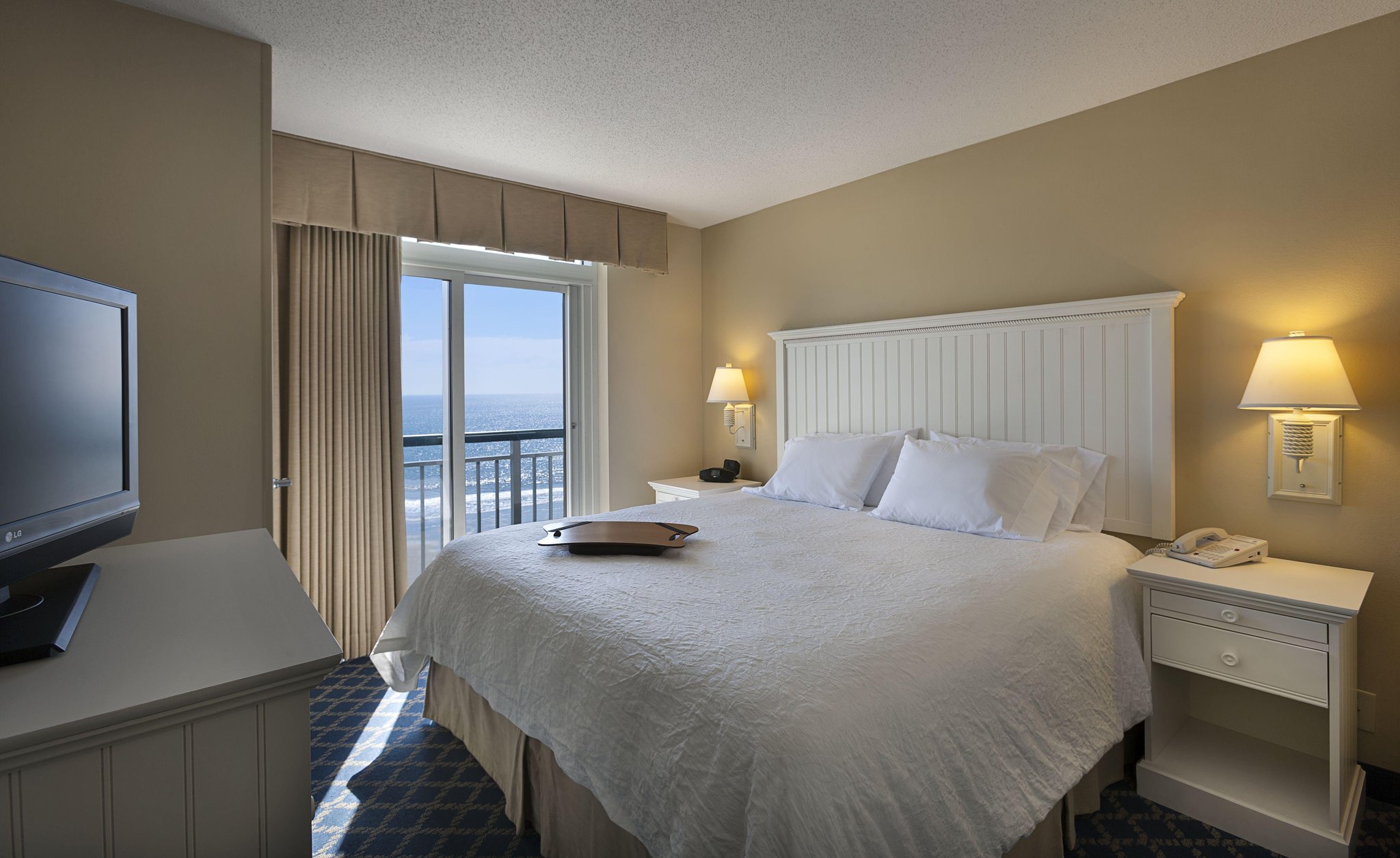 Hampton Inn & Suites Myrtle Beach Oceanfront Hampton Inn & Suites Myrtle Beach Oceanfront