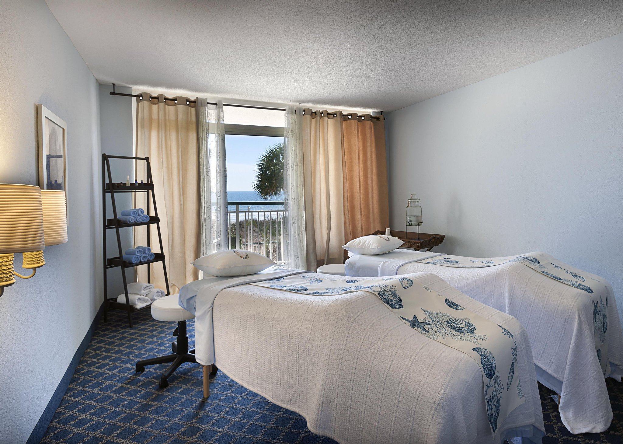 Hampton Inn & Suites Myrtle Beach Oceanfront Hampton Inn & Suites Myrtle Beach Oceanfront