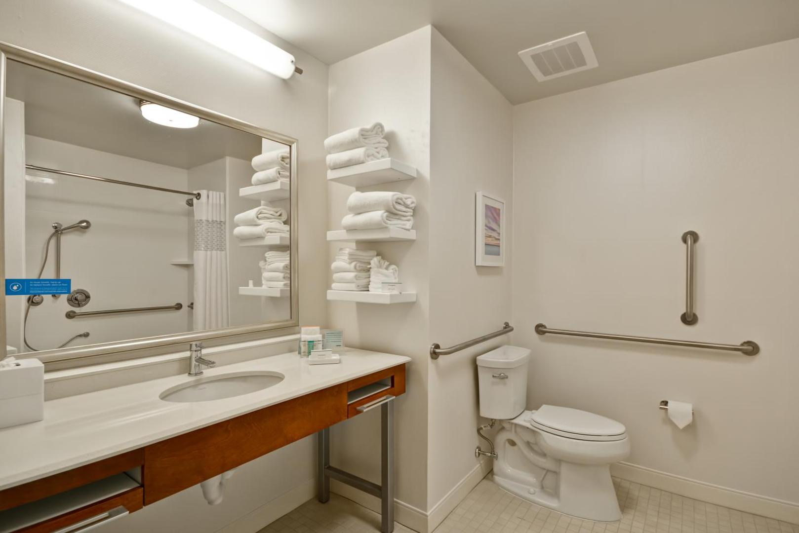 Hampton Inn & Suites Charleston Airport Hampton Inn & Suites Charleston Airport