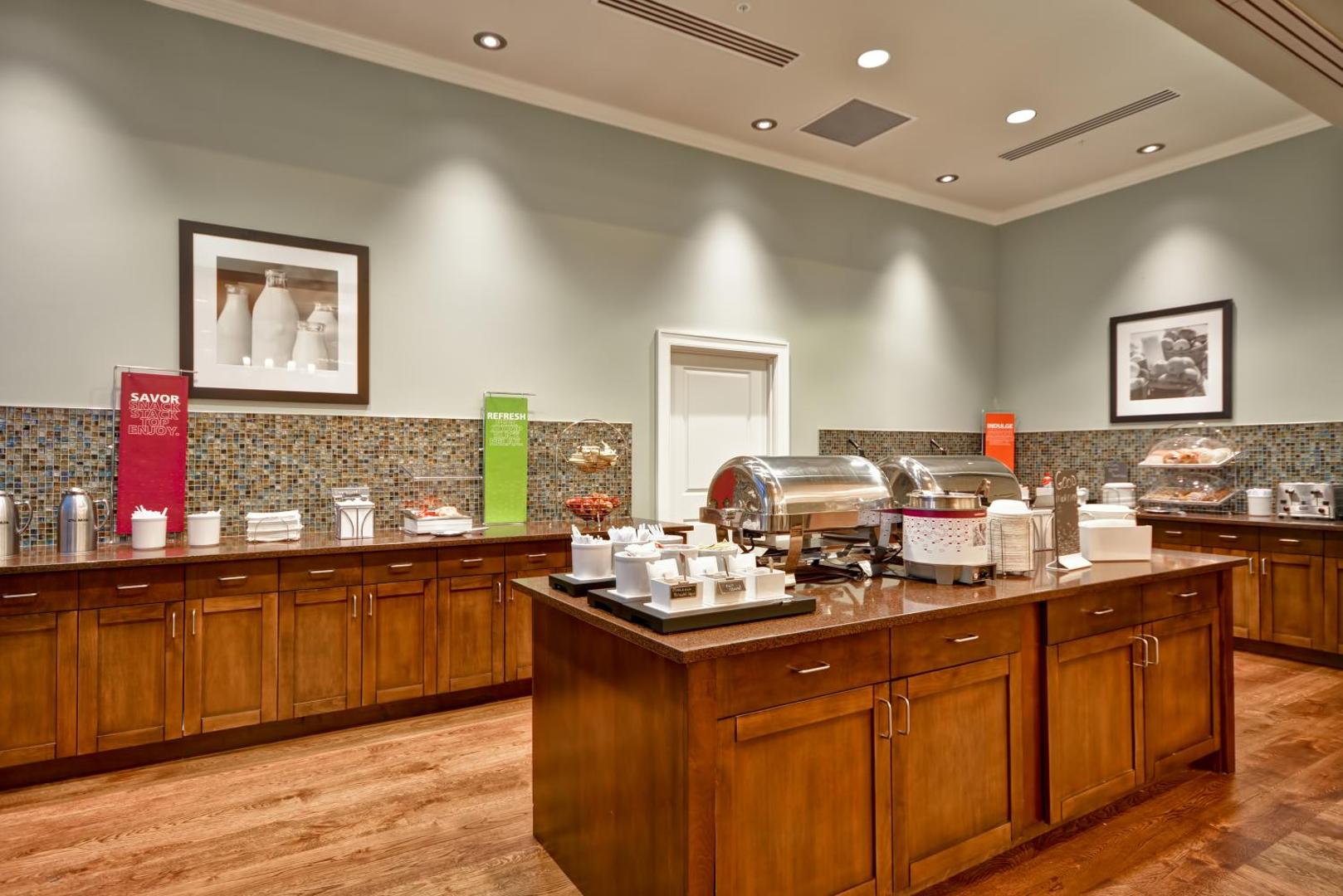 Hampton Inn & Suites Charleston Airport Hampton Inn & Suites Charleston Airport