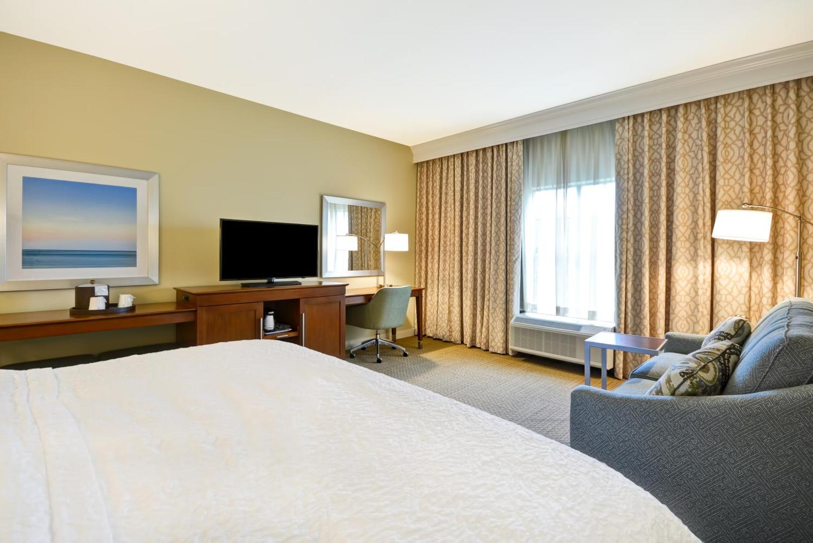Hampton Inn & Suites Charleston Airport Hampton Inn & Suites Charleston Airport