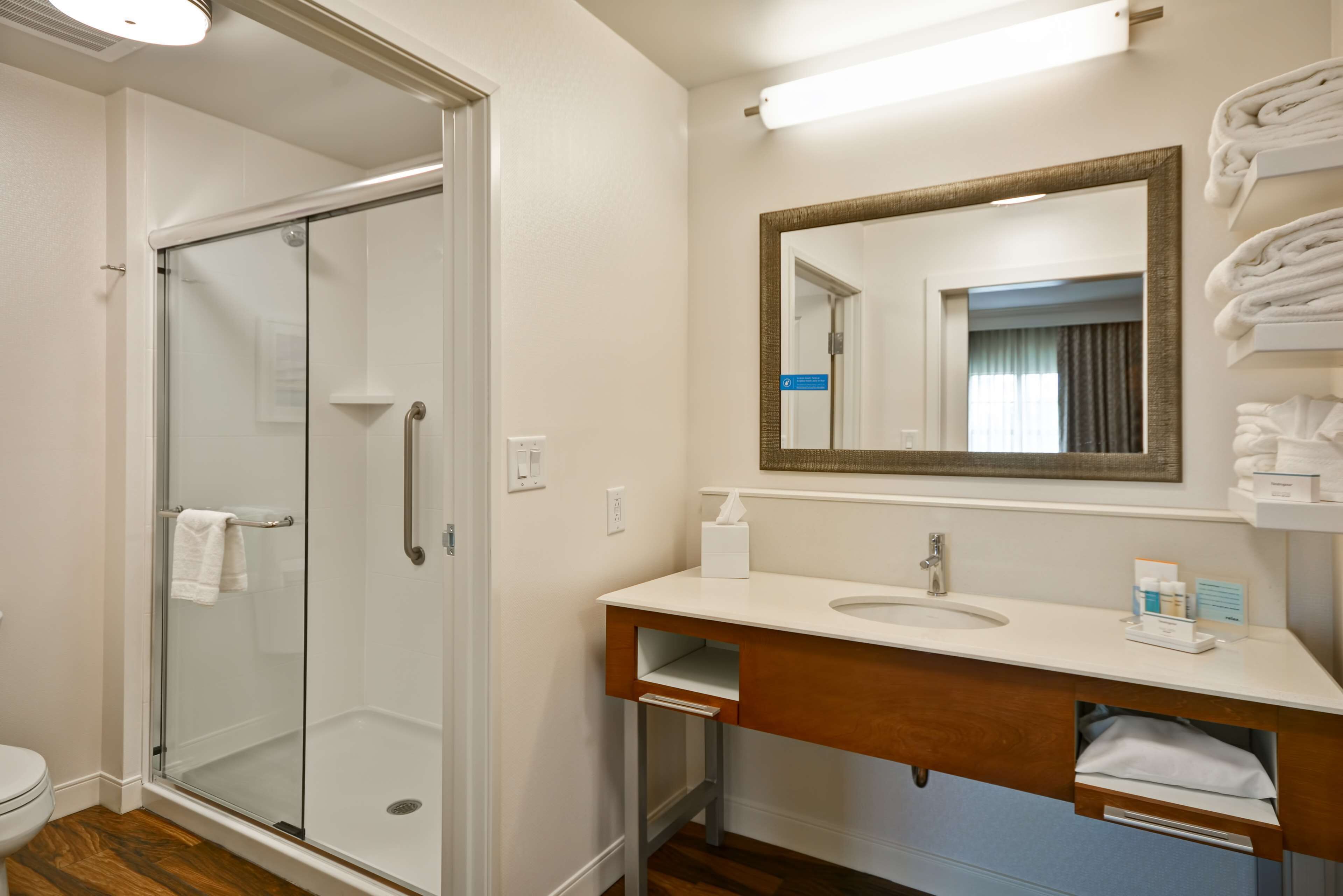 Hampton Inn & Suites Charleston Airport Hampton Inn & Suites Charleston Airport