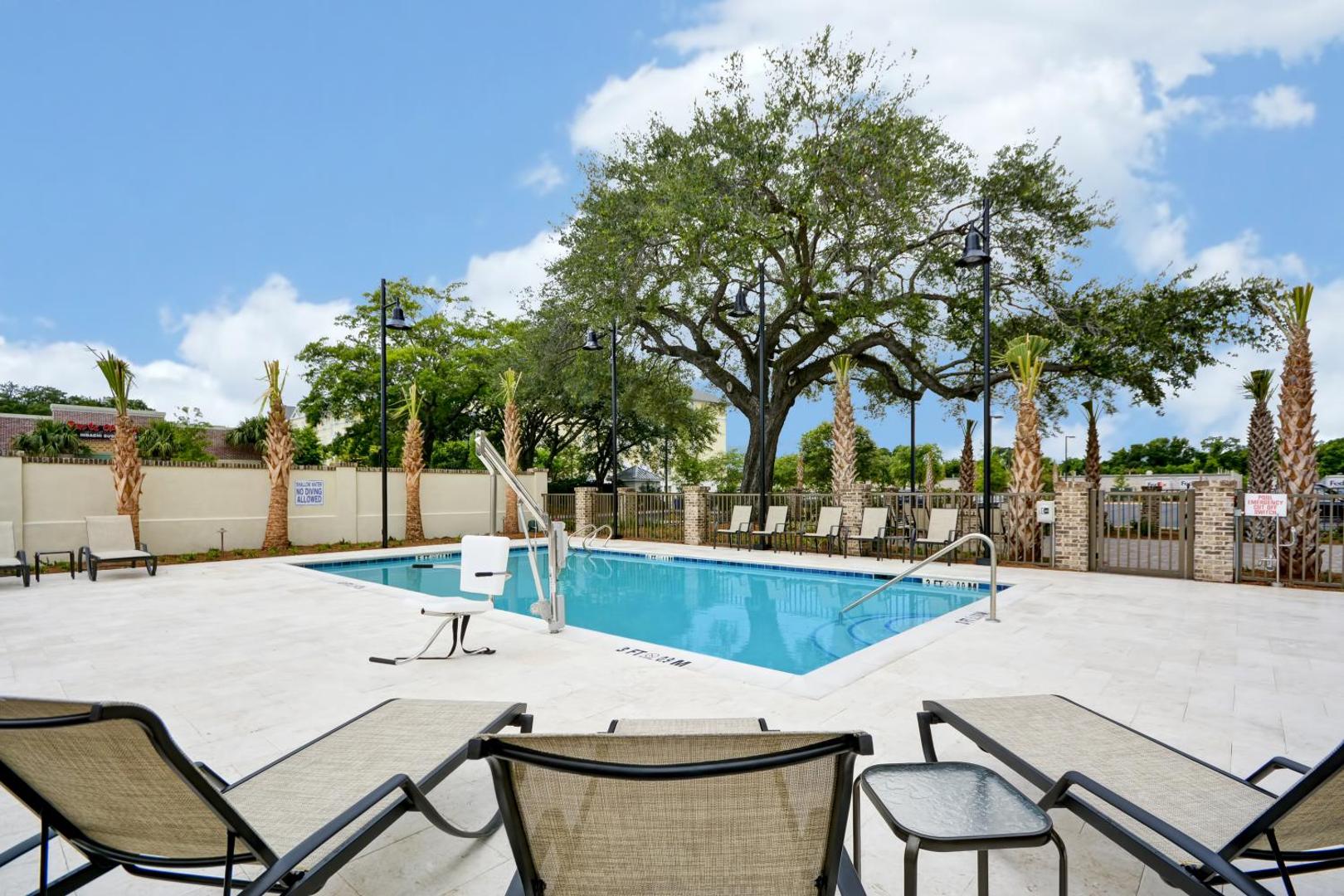 Hampton Inn & Suites Charleston Airport Hampton Inn & Suites Charleston Airport
