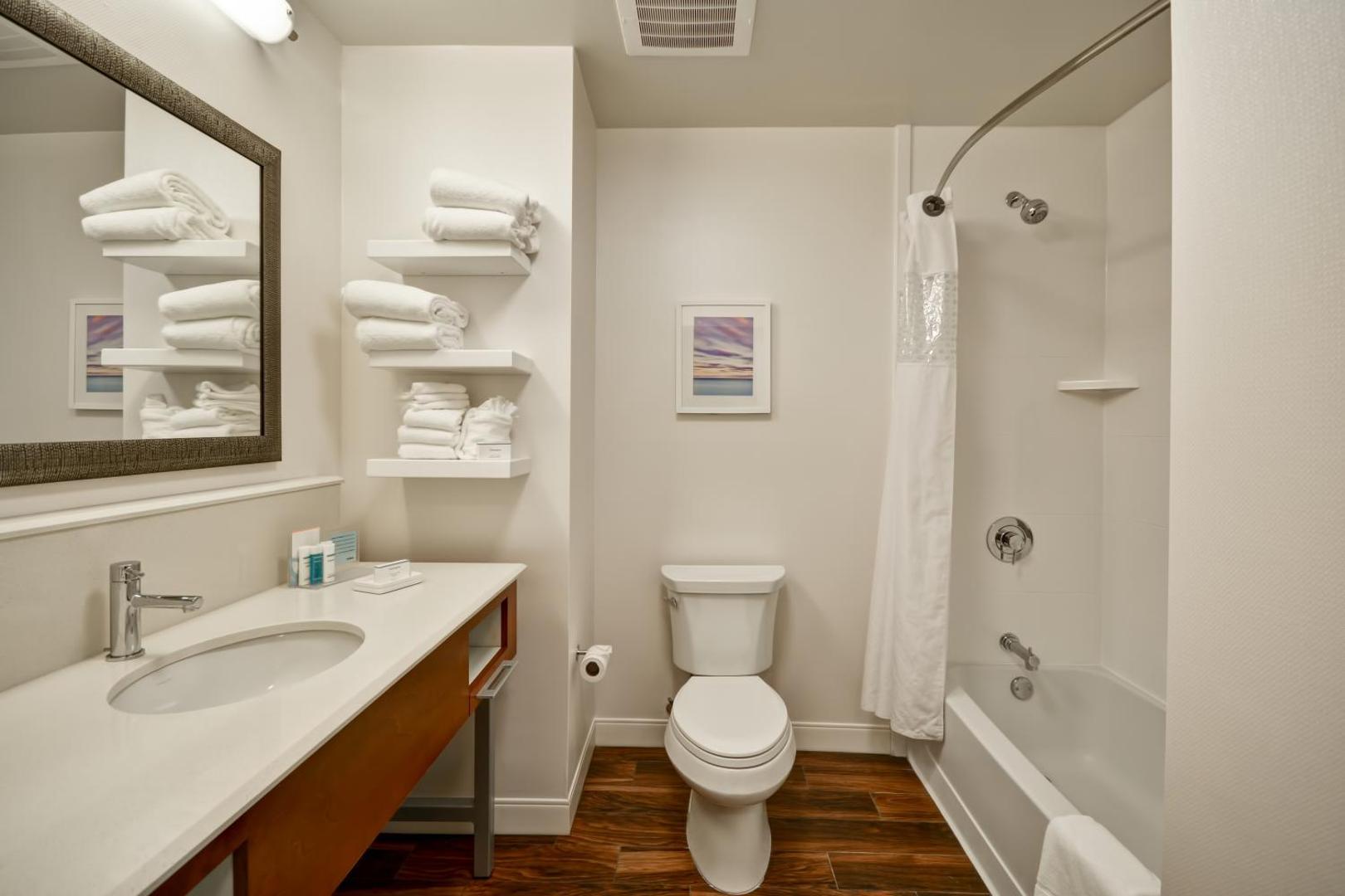 Hampton Inn & Suites Charleston Airport Hampton Inn & Suites Charleston Airport