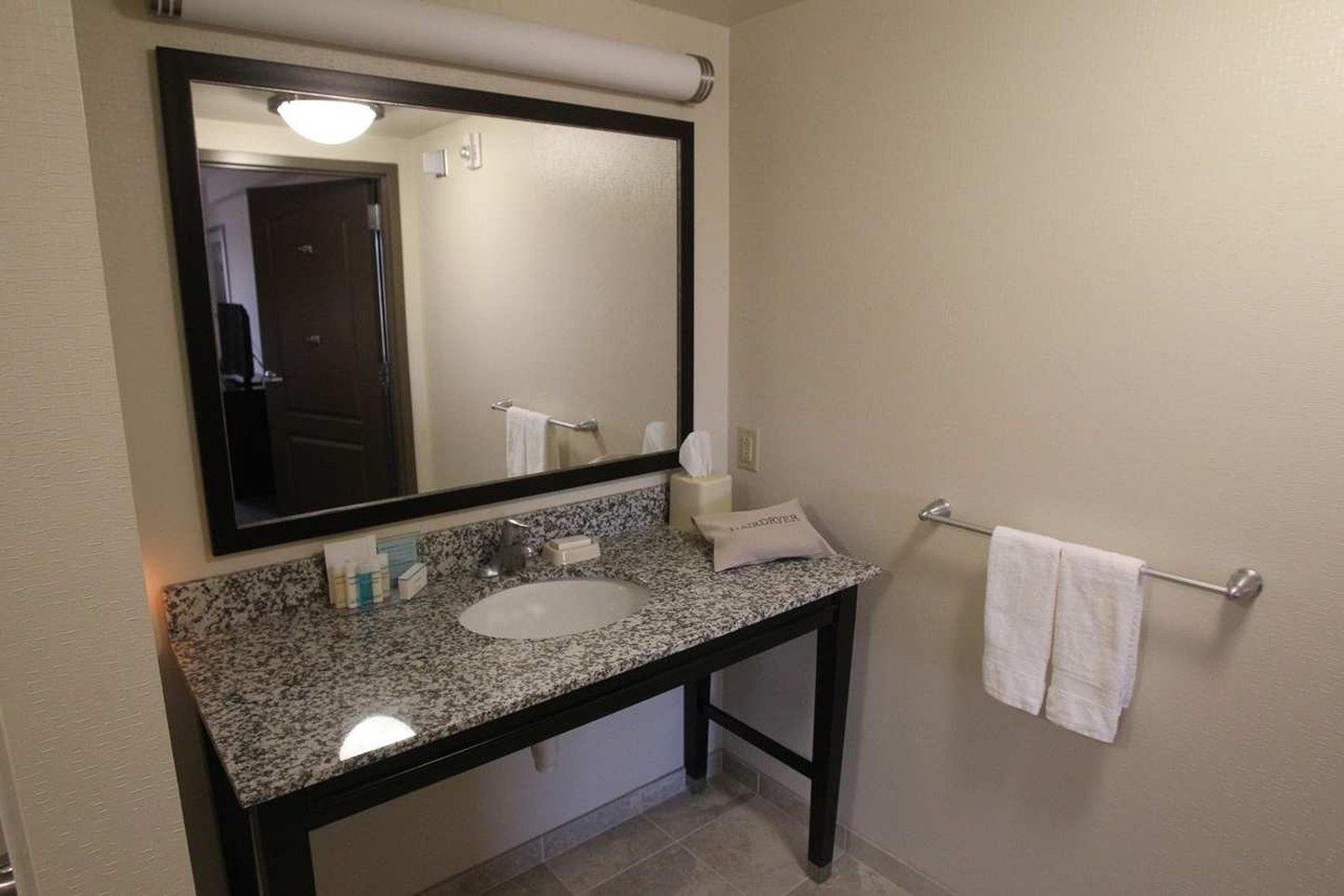 Hampton Inn & Suites Seneca-Clemson Area Hampton Inn & Suites Seneca-Clemson Area