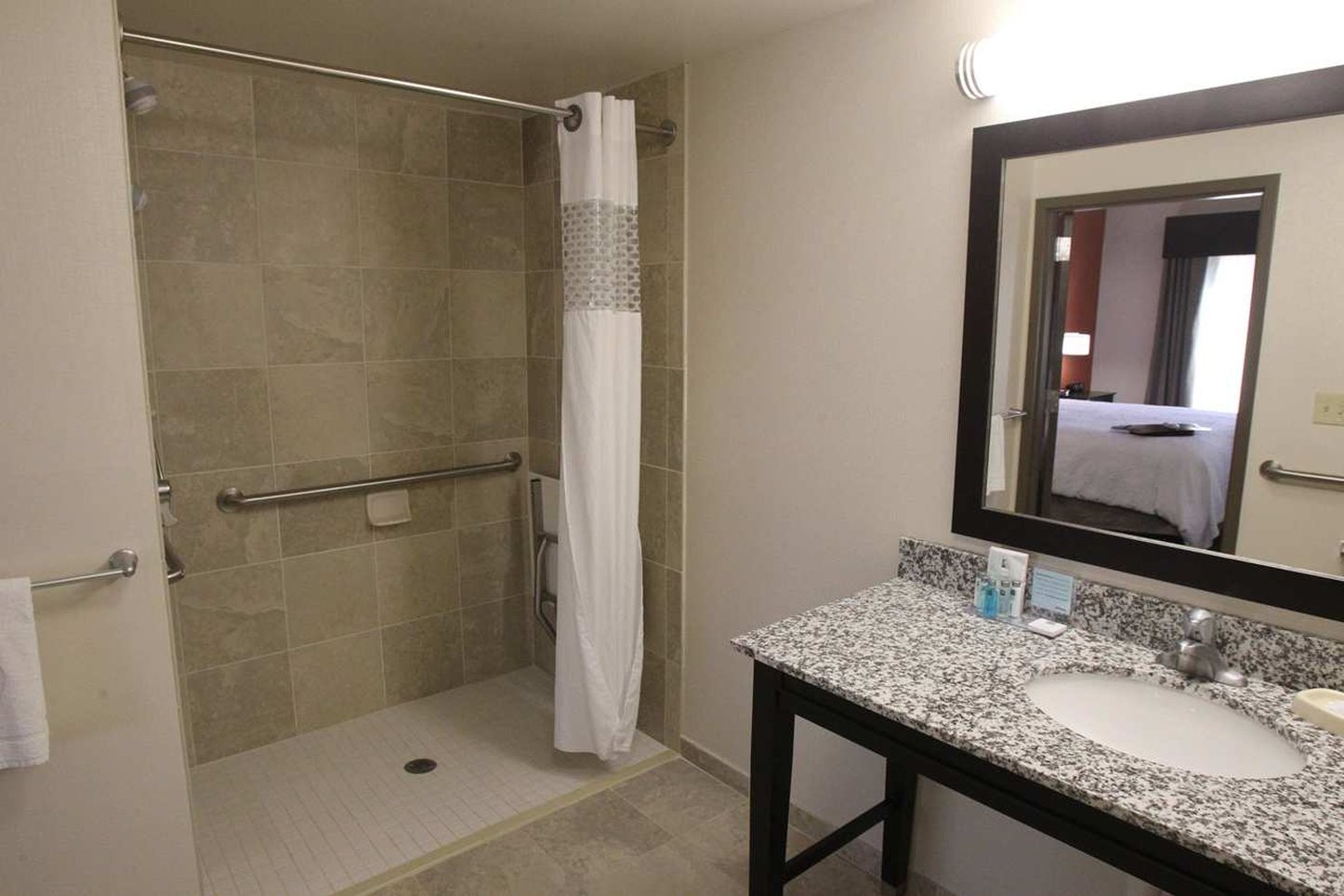Hampton Inn & Suites Seneca-Clemson Area Hampton Inn & Suites Seneca-Clemson Area