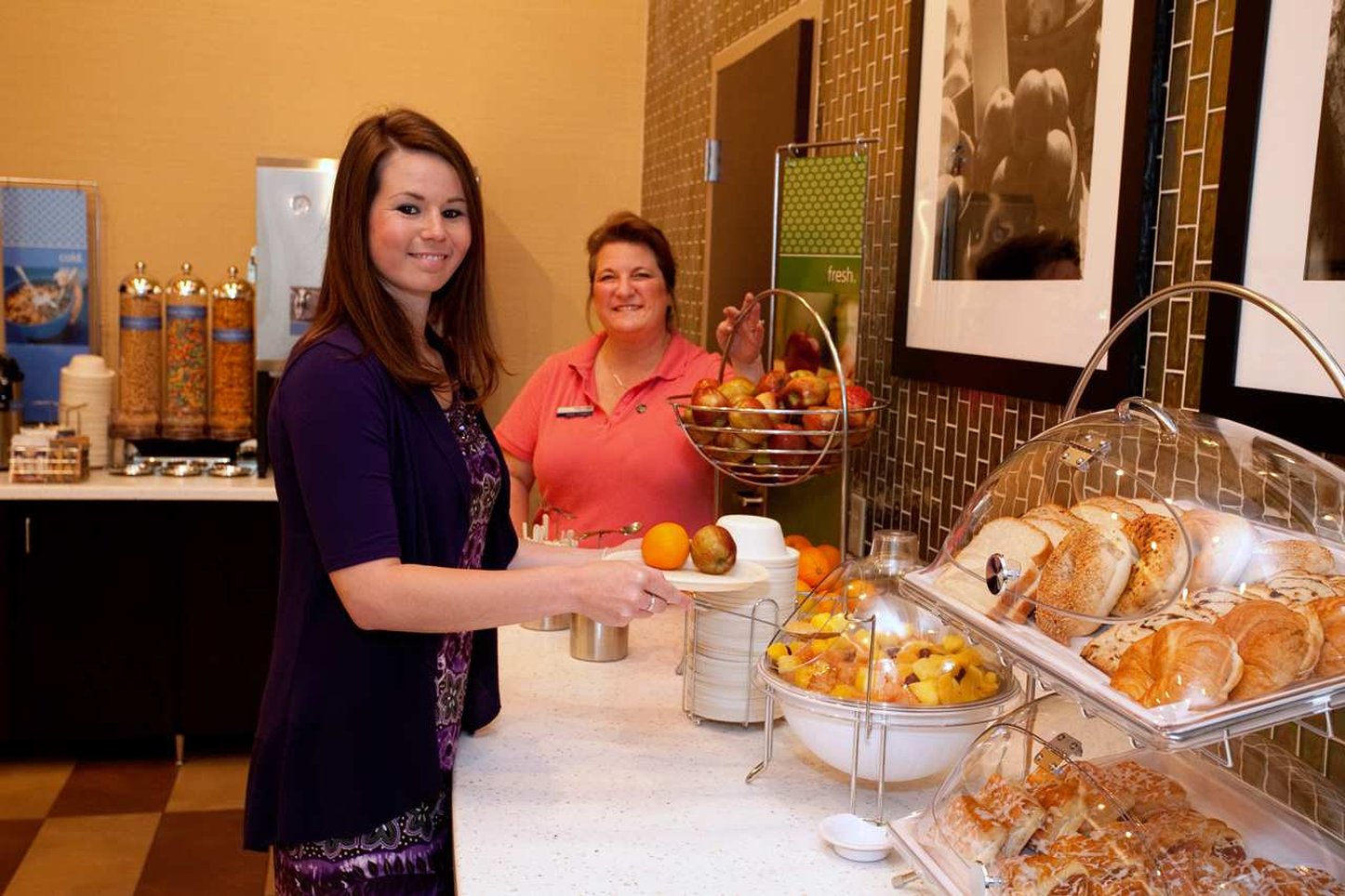 Hampton Inn & Suites Chattanooga/Downtown Hampton Inn & Suites Chattanooga/Downtown