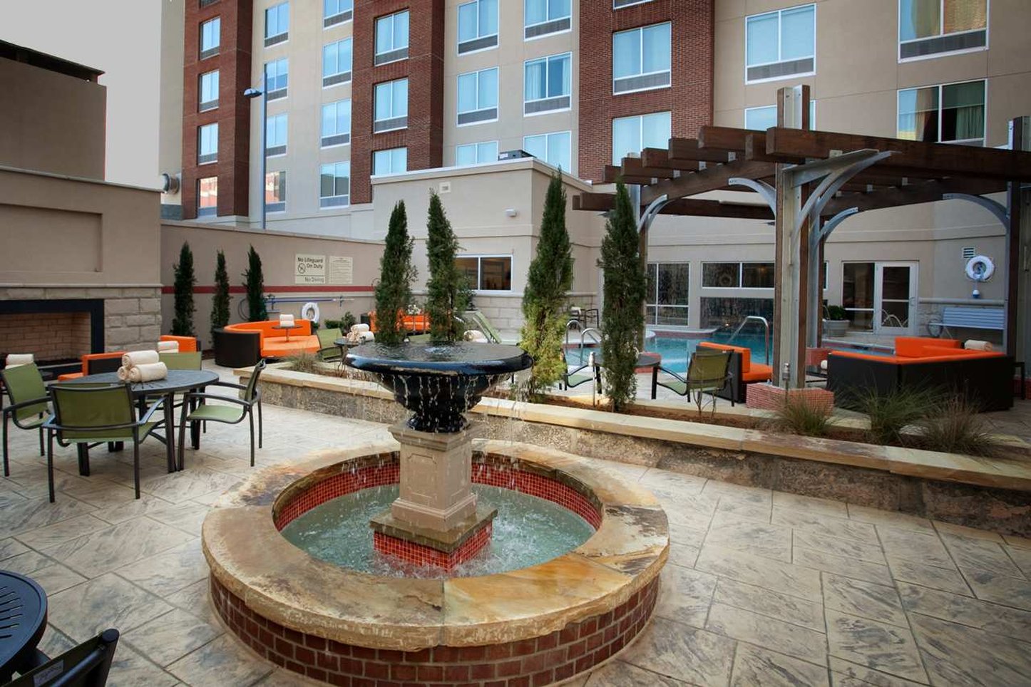 Hampton Inn & Suites Chattanooga/Downtown Hampton Inn & Suites Chattanooga/Downtown