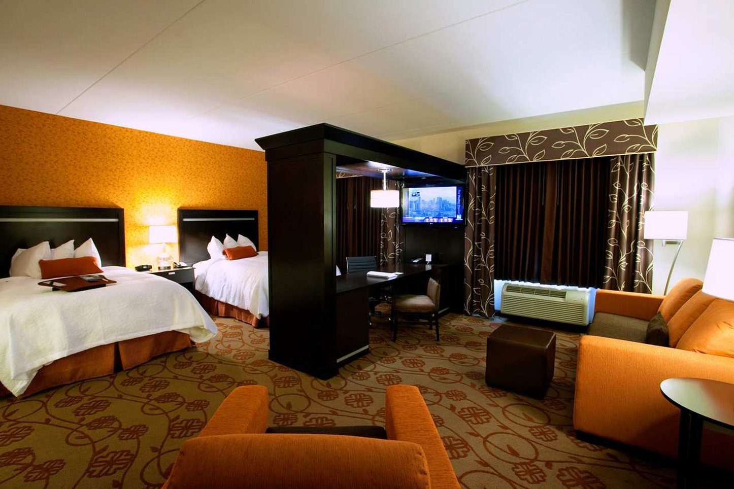 Hampton Inn & Suites Chattanooga/Downtown Hampton Inn & Suites Chattanooga/Downtown