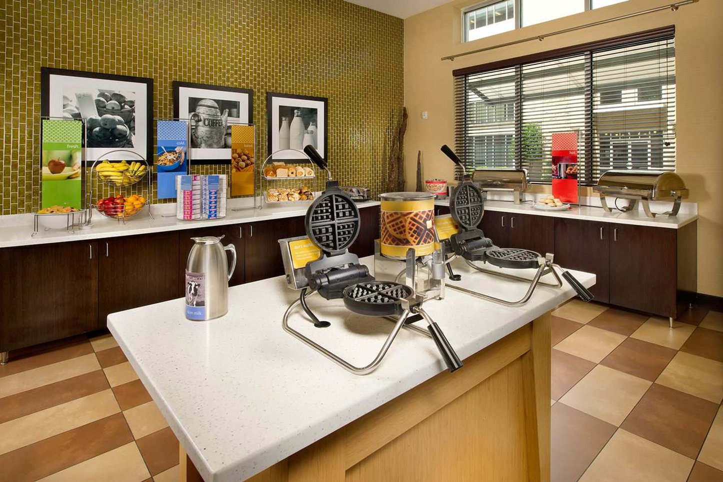 Hampton Inn & Suites Chattanooga/Downtown Hampton Inn & Suites Chattanooga/Downtown