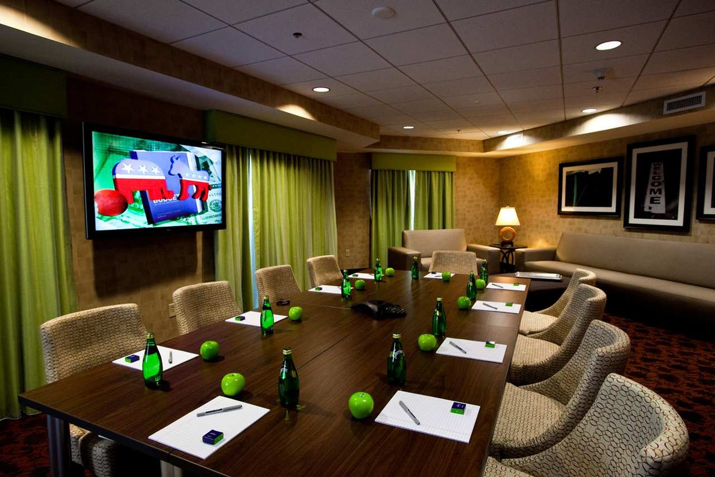 Hampton Inn & Suites Chattanooga/Downtown Hampton Inn & Suites Chattanooga/Downtown