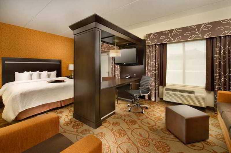 Hampton Inn & Suites Chattanooga/Downtown Hampton Inn & Suites Chattanooga/Downtown