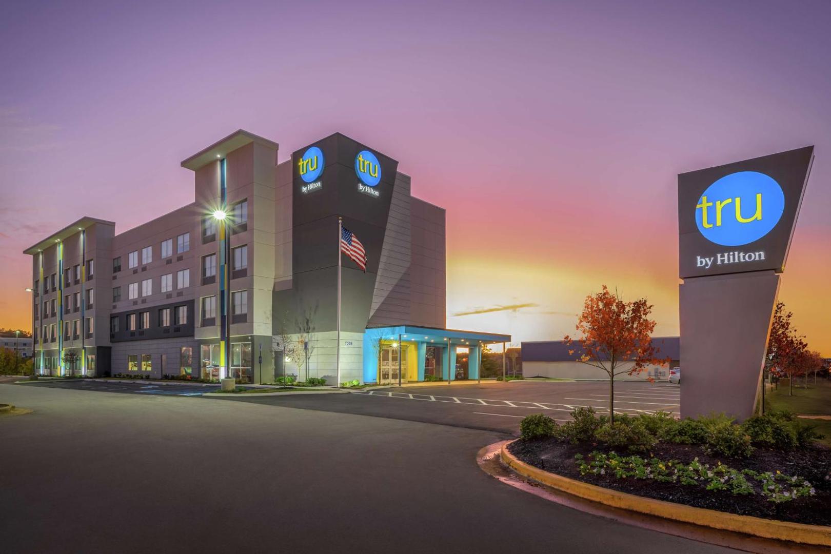 Tru by Hilton Chattanooga Hamilton Place Tru by Hilton Chattanooga Hamilton Place