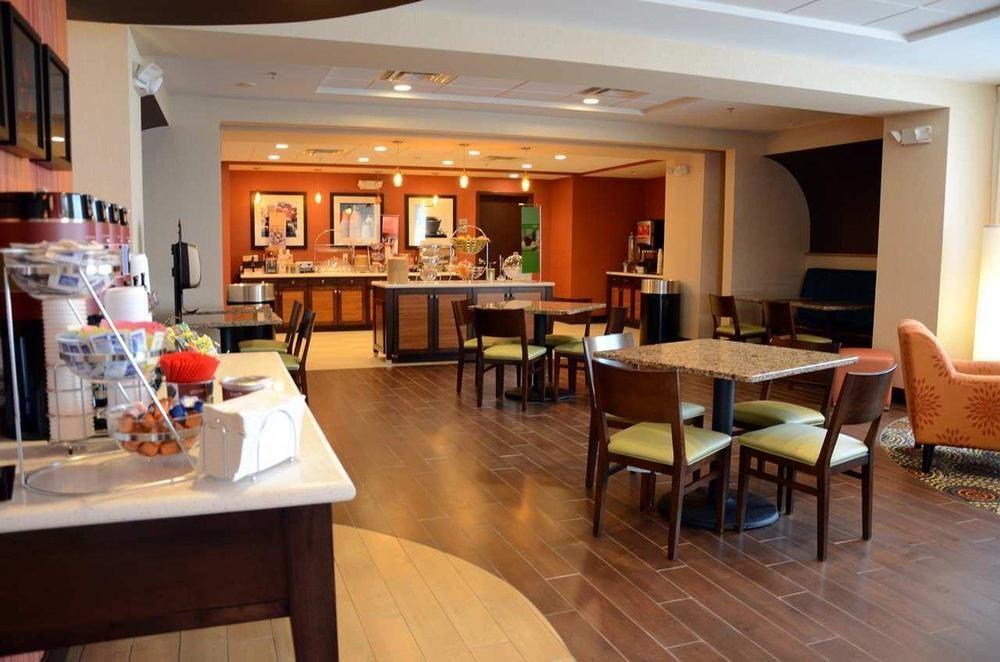 Hampton Inn Knoxville/Clinton I-75 Hampton Inn Knoxville/Clinton I-75