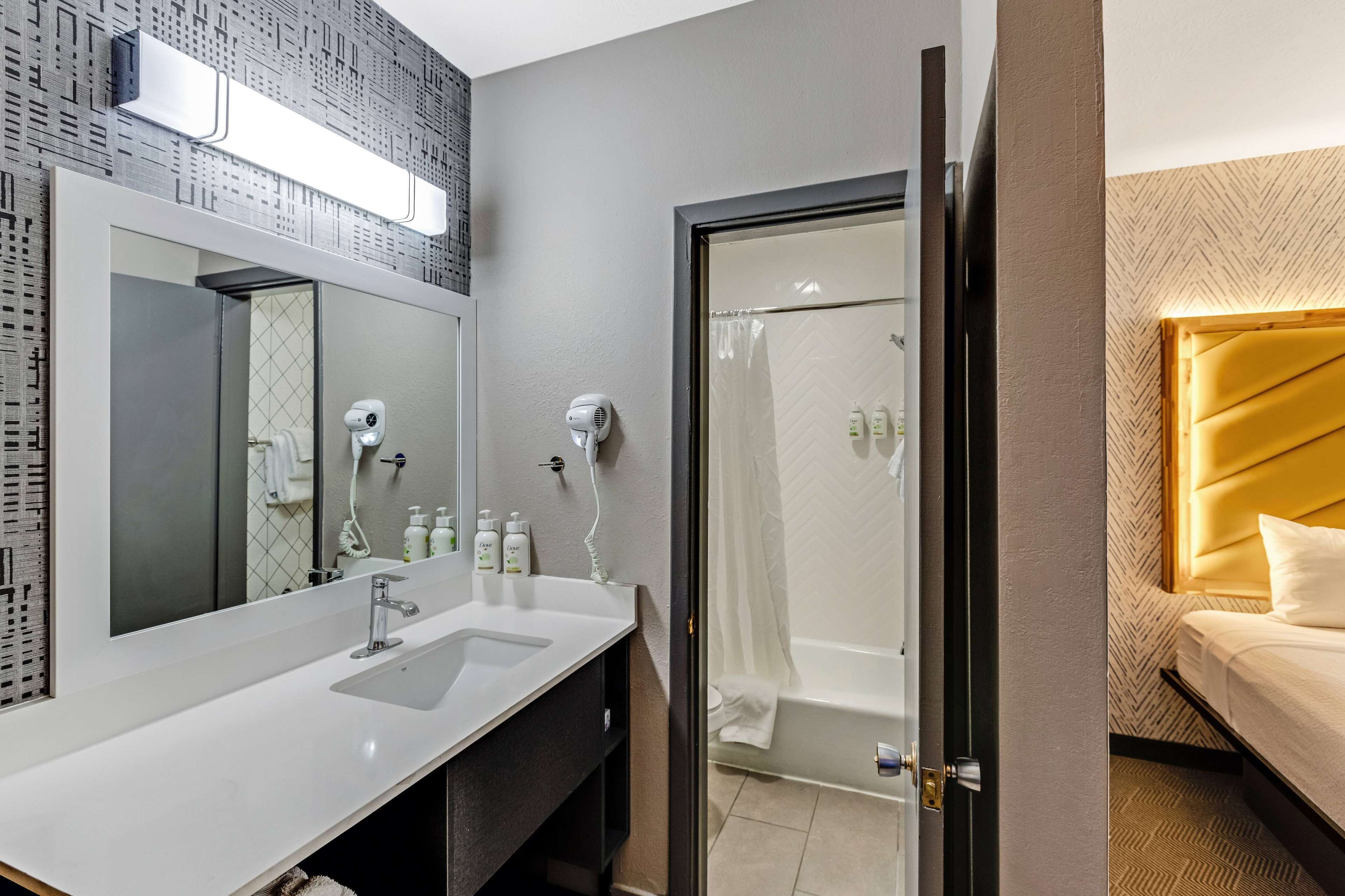 The Wander Hotel a Ramada by Wyndham