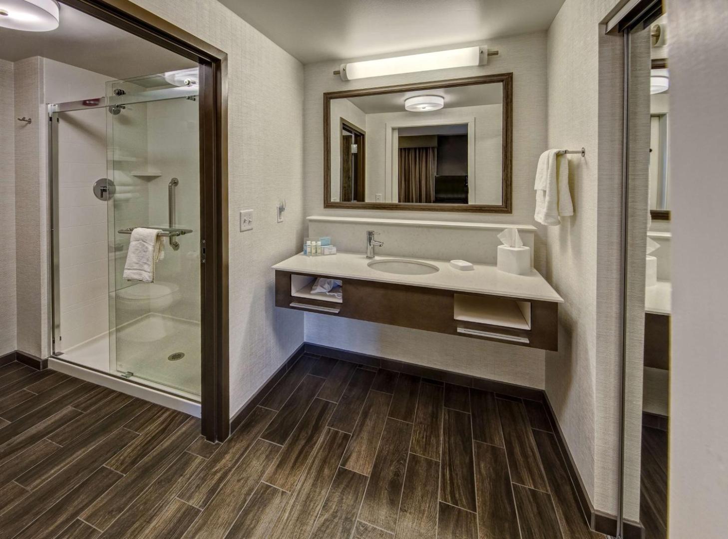 Hampton Inn & Suites Memphis Germantown Hampton Inn & Suites Memphis Germantown