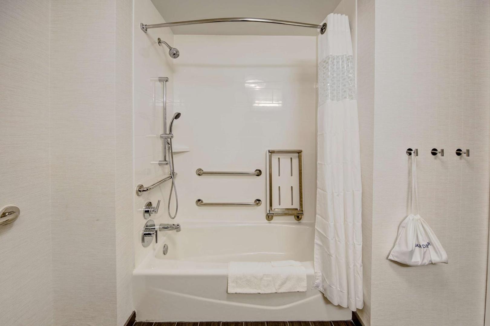 Hampton Inn & Suites Memphis Germantown Hampton Inn & Suites Memphis Germantown