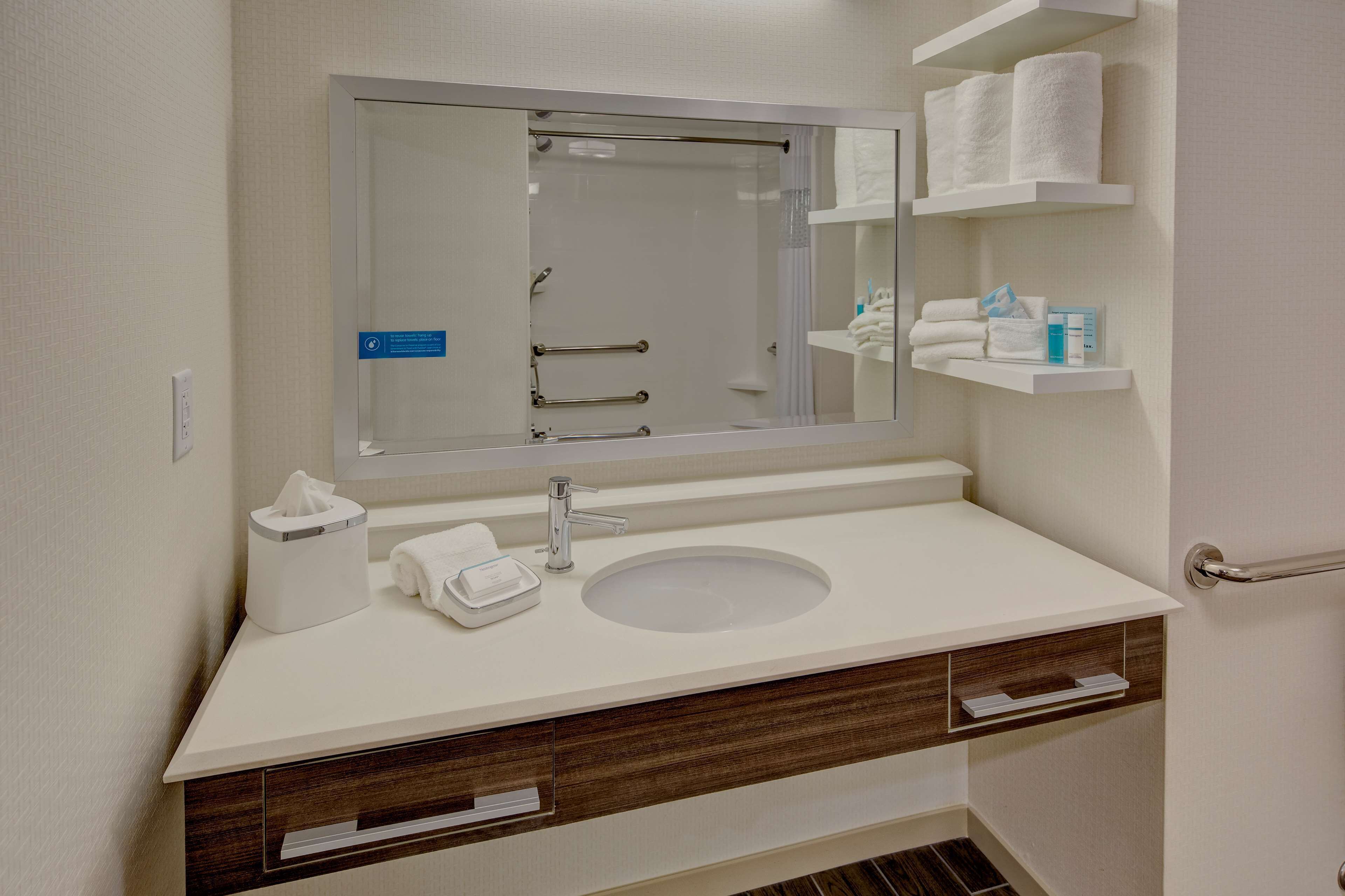 Hampton Inn & Suites Nashville Hendersonville Hampton Inn & Suites Nashville Hendersonville