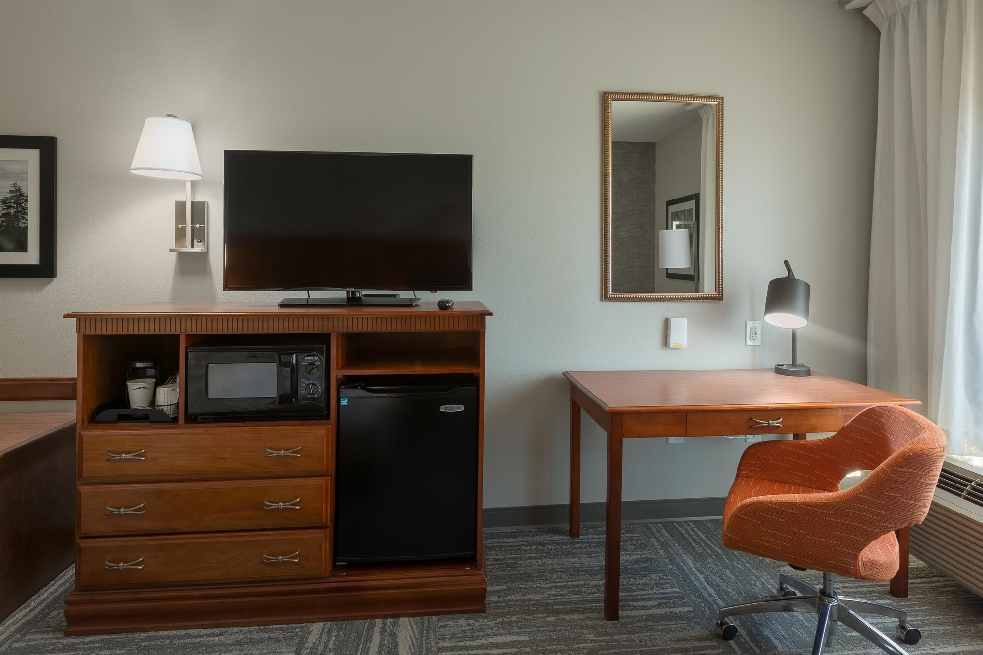 Hampton Inn and Suites Downtown Knoxville Hampton Inn and Suites Downtown Knoxville