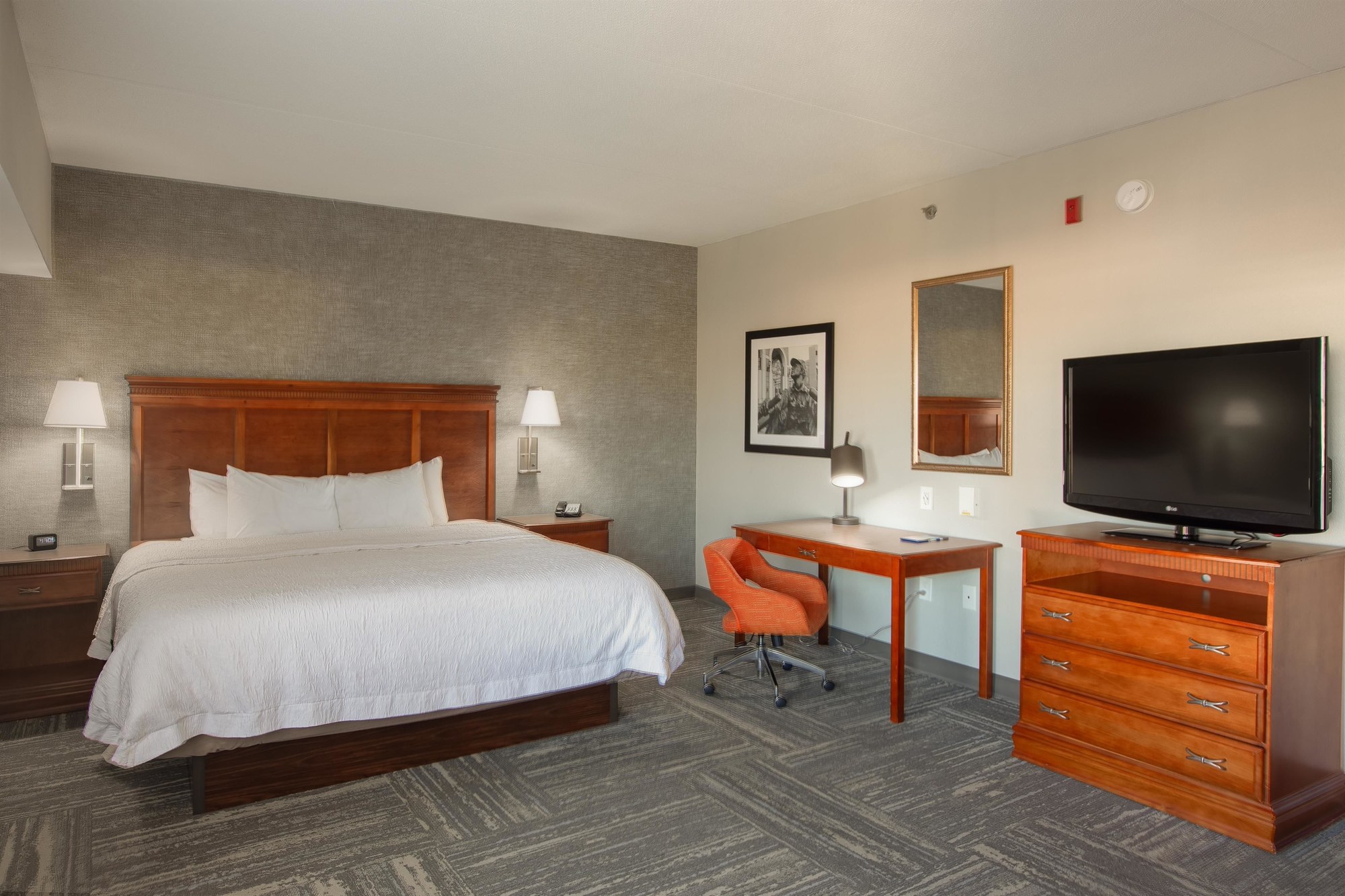 Hampton Inn and Suites Downtown Knoxville Hampton Inn and Suites Downtown Knoxville