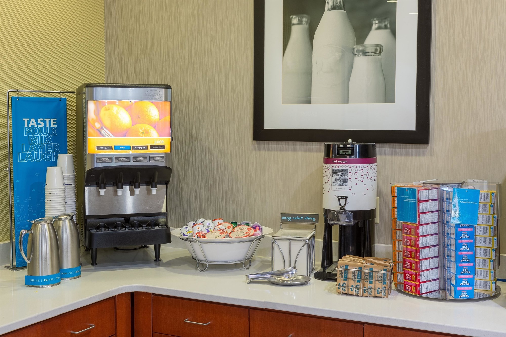 Hampton Inn and Suites Downtown Knoxville Hampton Inn and Suites Downtown Knoxville