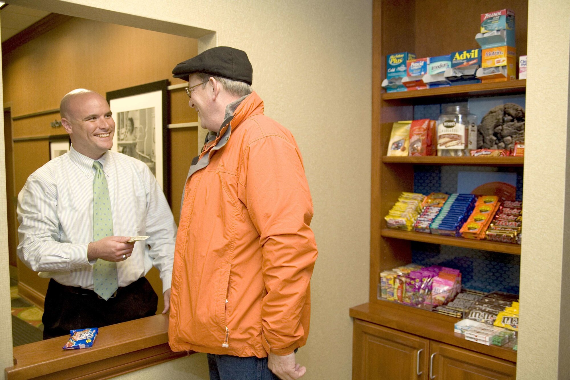 Hampton Inn and Suites Downtown Knoxville Hampton Inn and Suites Downtown Knoxville
