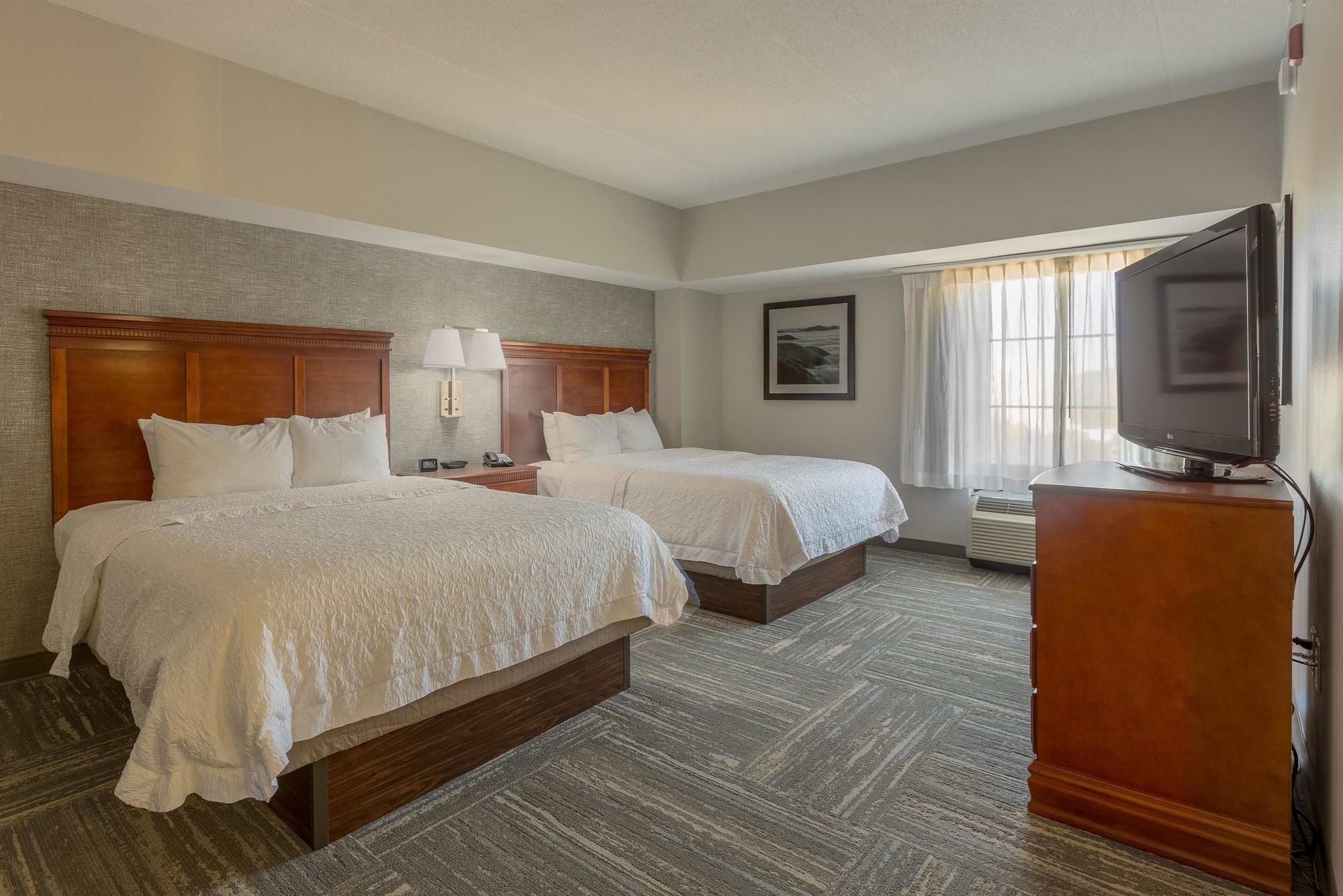 Hampton Inn and Suites Downtown Knoxville Hampton Inn and Suites Downtown Knoxville