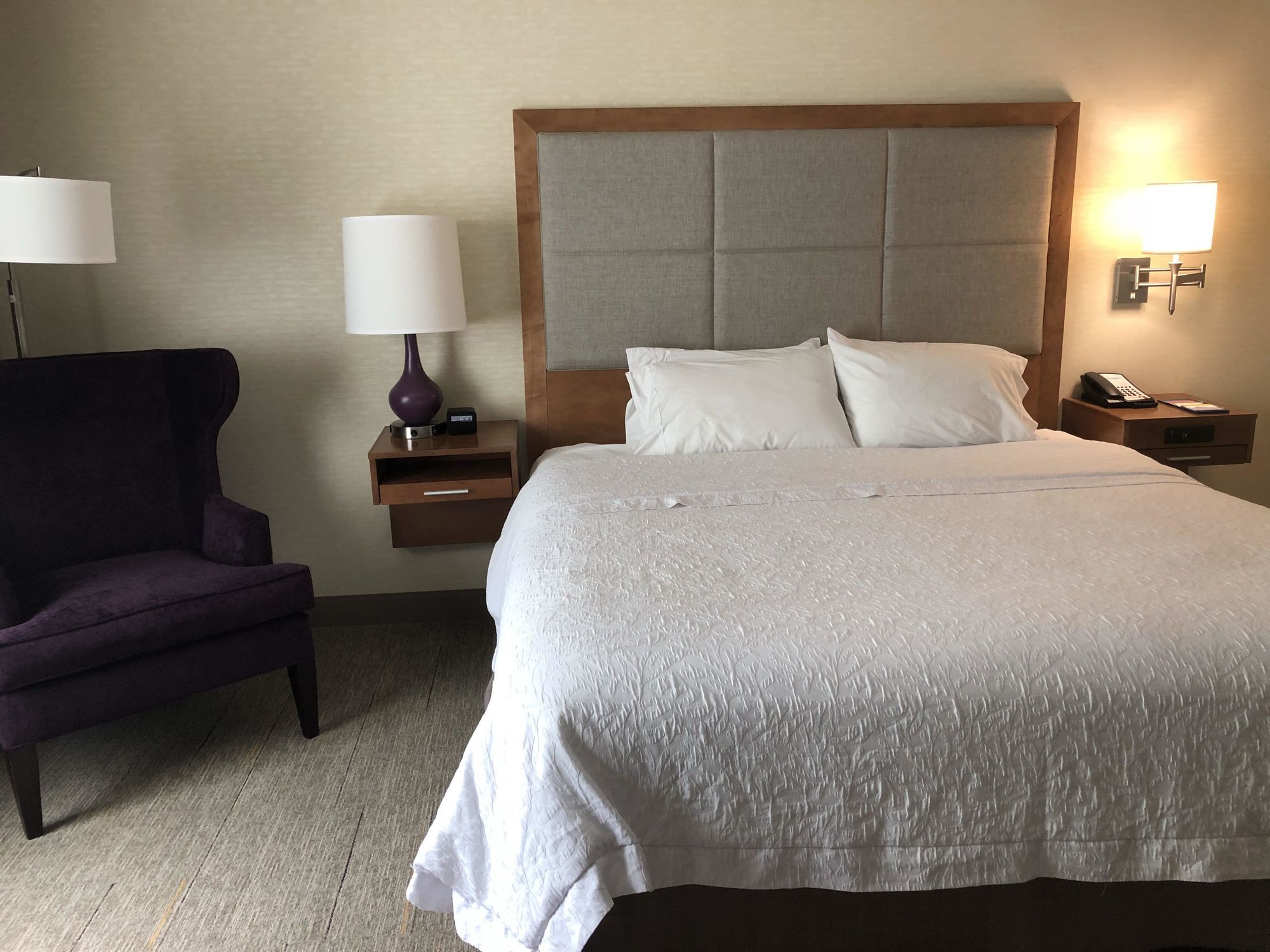 Hampton Inn & Suites Knoxville Papermill Drive Hampton Inn & Suites Knoxville Papermill Drive
