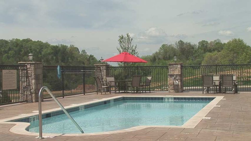 Hampton Inn & Suites Sevierville @ Stadium Drive Hampton Inn & Suites Sevierville @ Stadium Drive