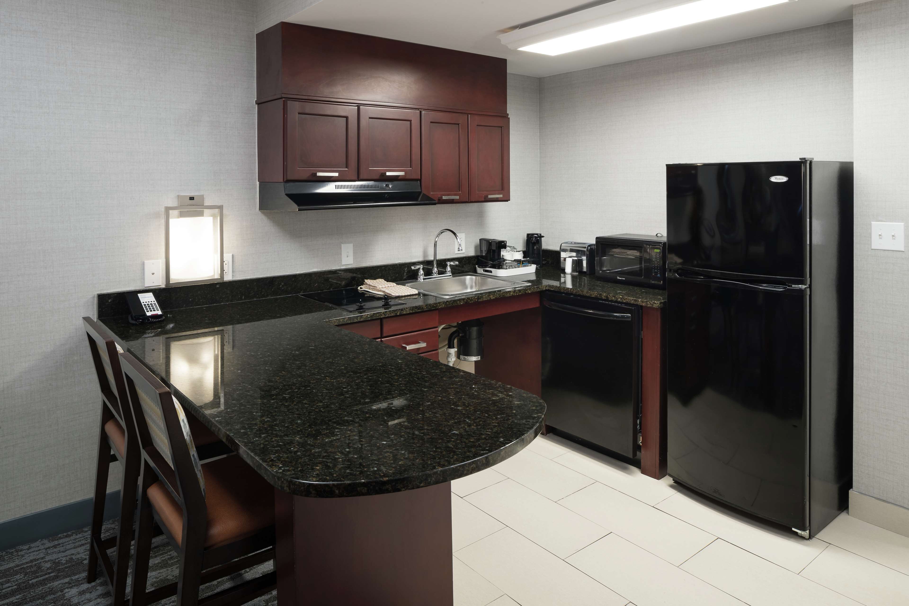 Hampton Inn & Suites Memphis-Beale Street Hampton Inn & Suites Memphis-Beale Street