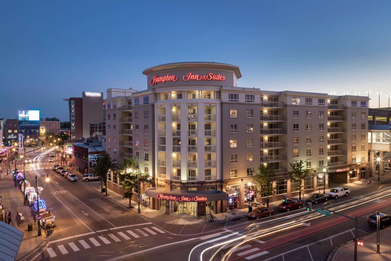 Hampton Inn & Suites Memphis-Beale Street Hampton Inn & Suites Memphis-Beale Street