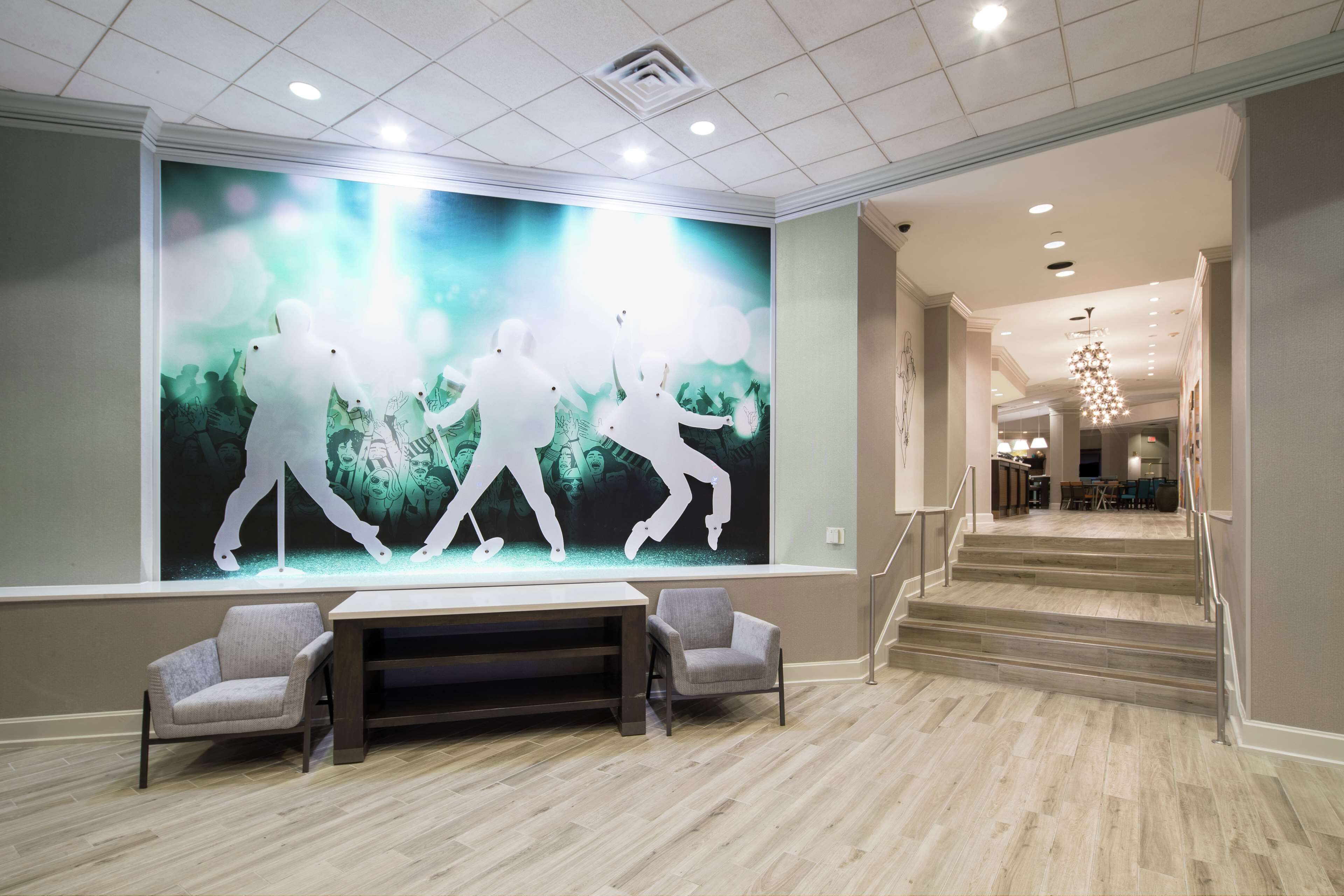 Hampton Inn & Suites Memphis-Beale Street Hampton Inn & Suites Memphis-Beale Street
