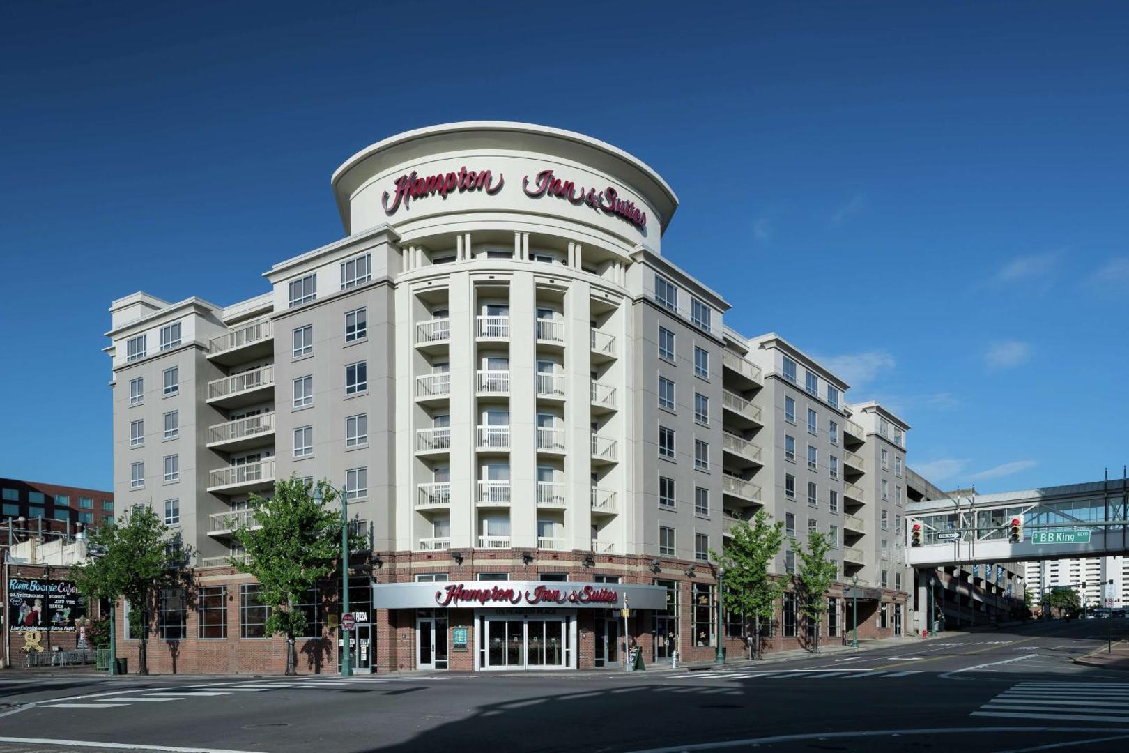 Hampton Inn & Suites Memphis-Beale Street Hampton Inn & Suites Memphis-Beale Street