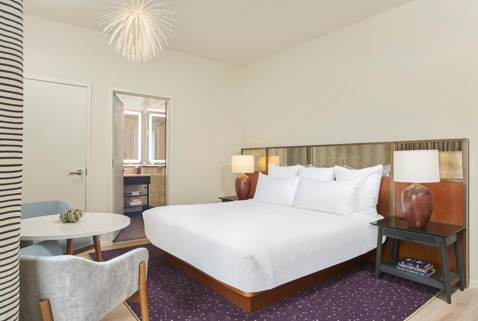 The Bankers Alley Hotel Nashville Tapestry Collection by Hilton