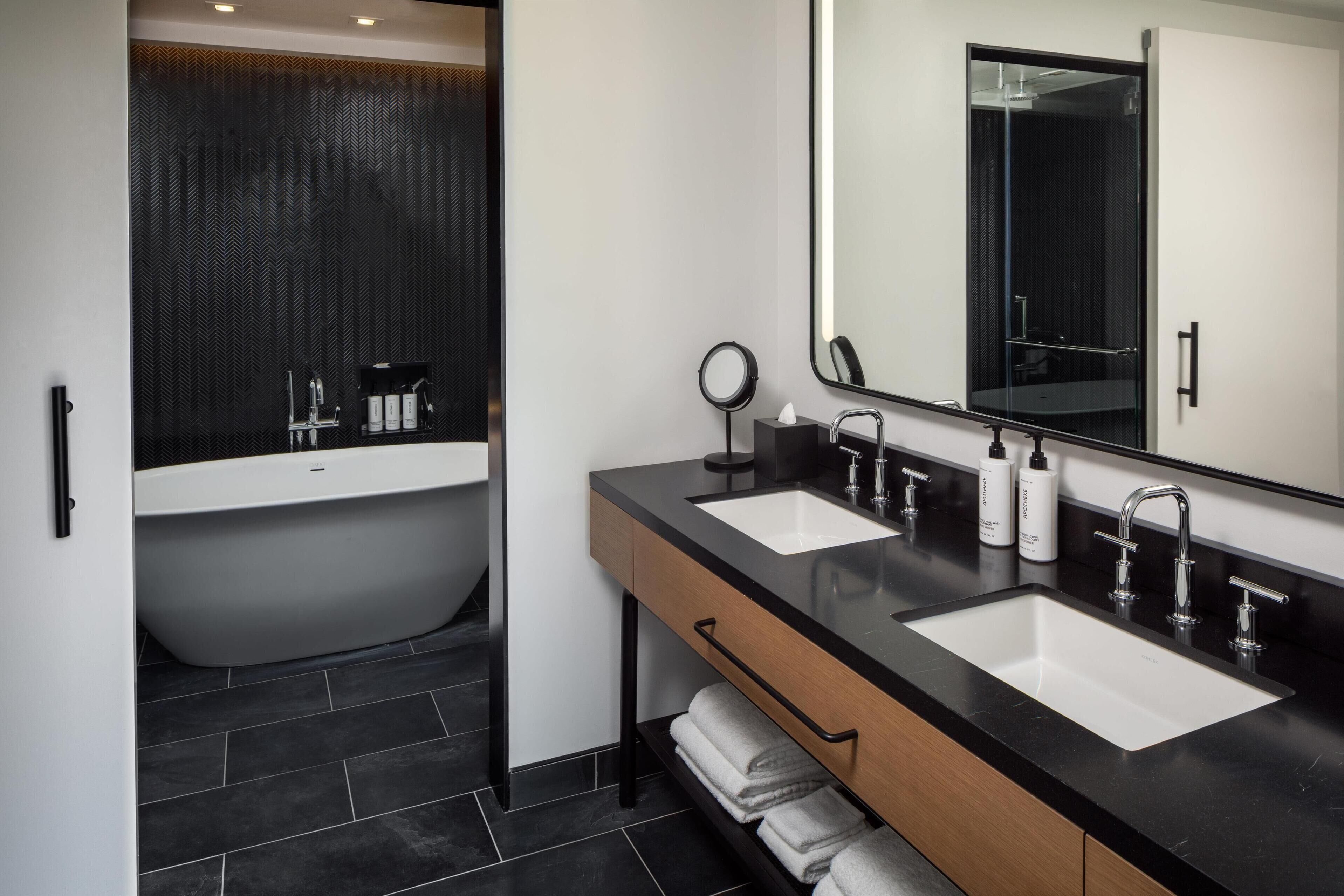 Canopy by Hilton Nashville Downtown The Gulch